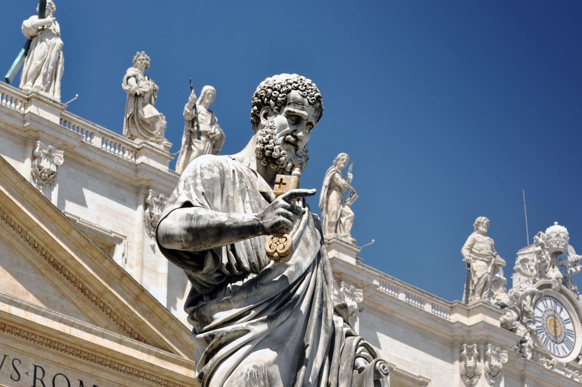 St. Peter's Basilica Skip the Line Tour - Thumbnail 3