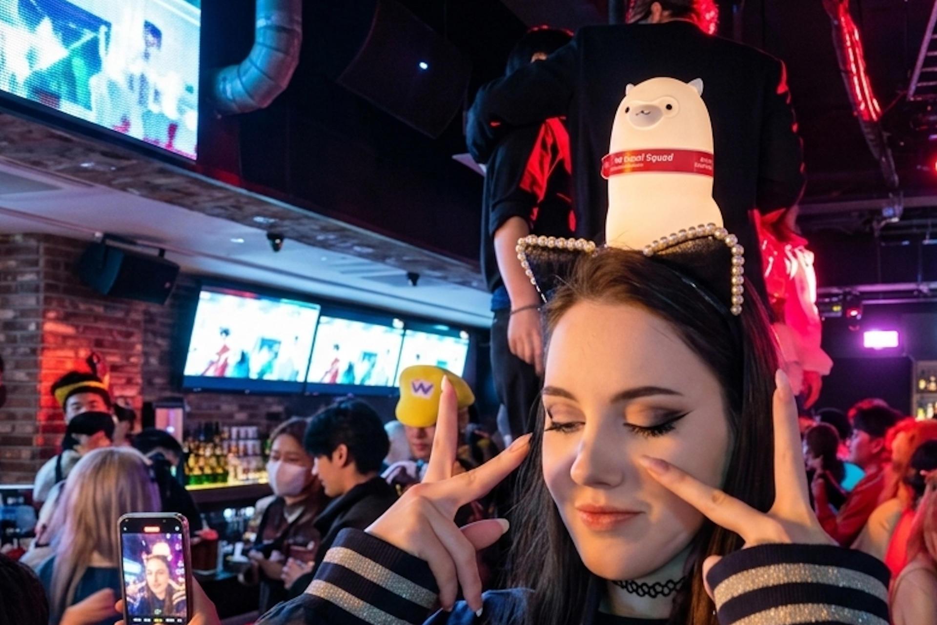 Premium VIP Hongdae Pub Crawl The Seoul Squad | Since 2024 - Thumbnail 9