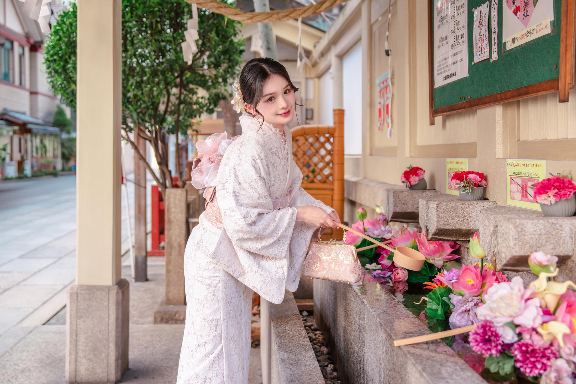 Kimono and Yukata Rental Experience (Provided by Osaka / Kawaii Osaka) - Thumbnail 4