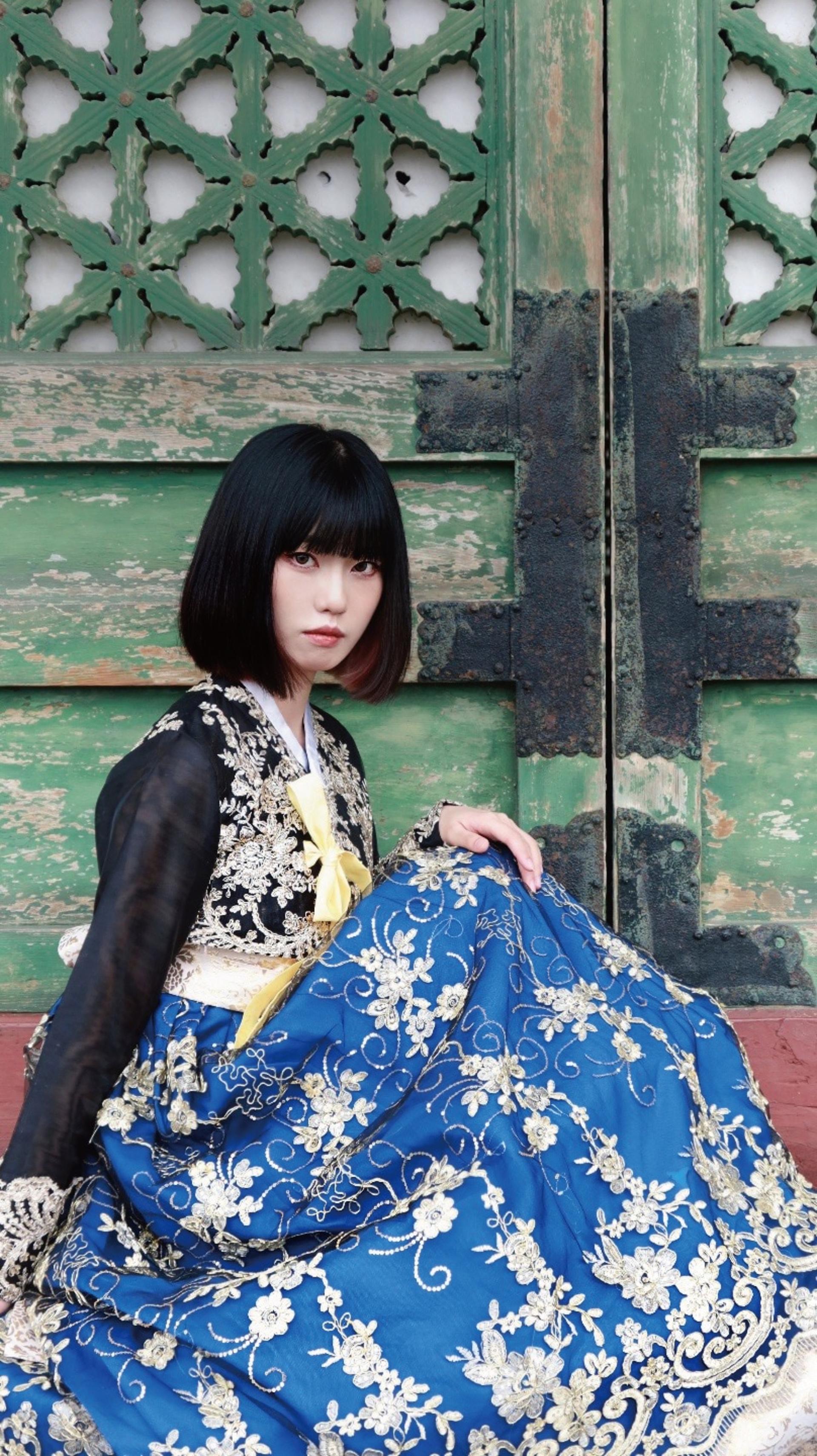 Hanbok Rental with Hairstyling & Accessories at Hanbokgirls - Thumbnail 123