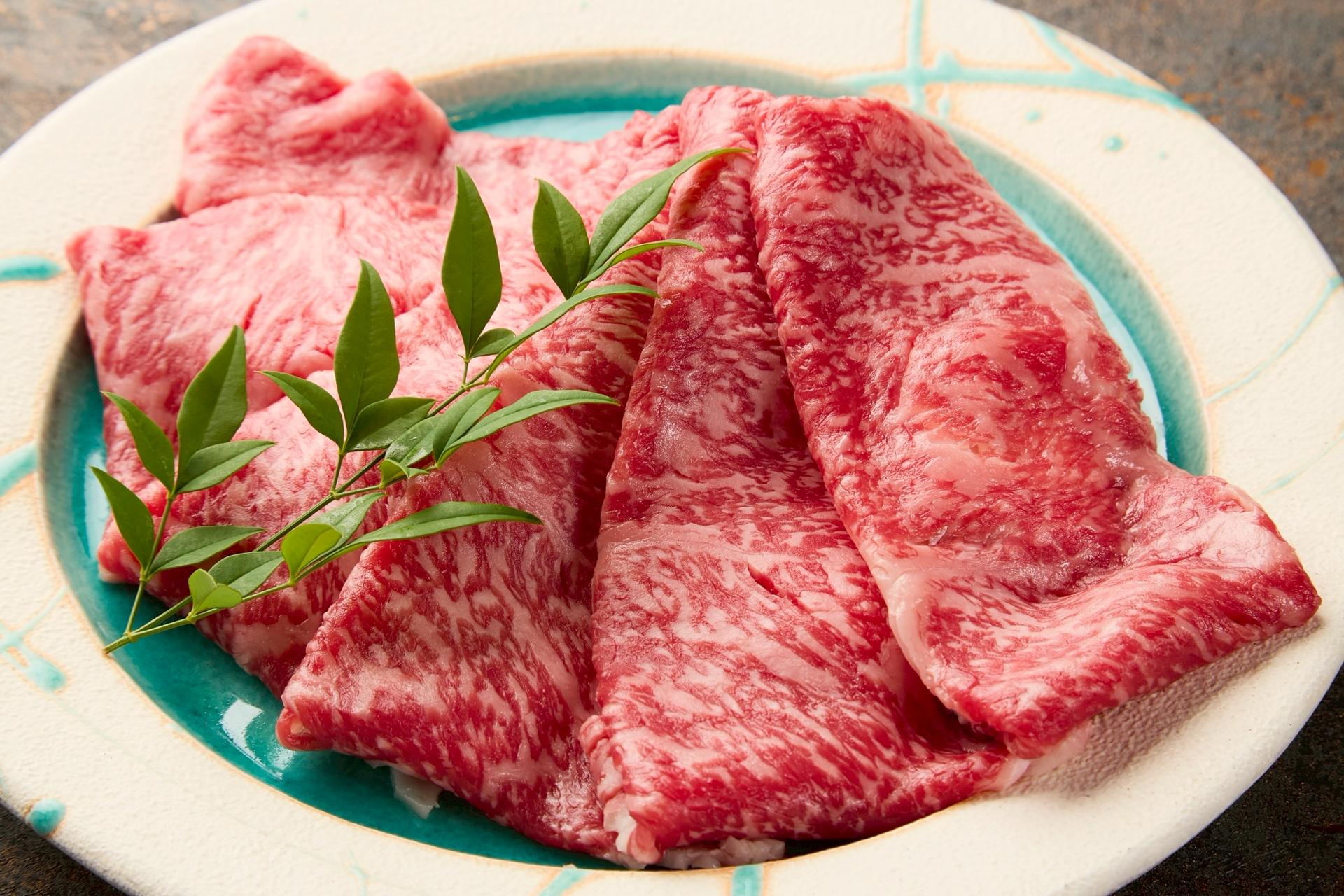 Experience Authentic Japanese Sukiyaki in Vibrant Dotonbori, Osaka - Thumbnail 6