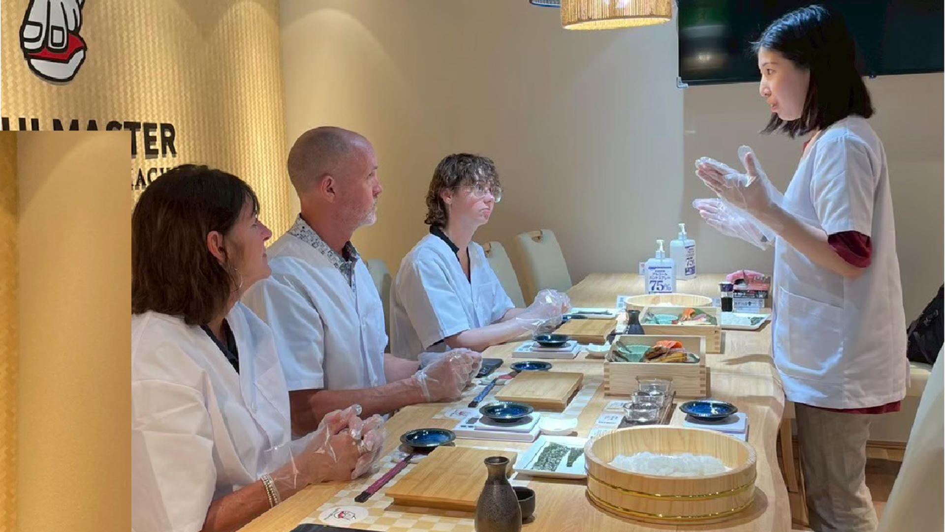 (SAME-DAY OK!) Sushi Making Class in Kyoto - Become a Sushi Master!! - Thumbnail 20