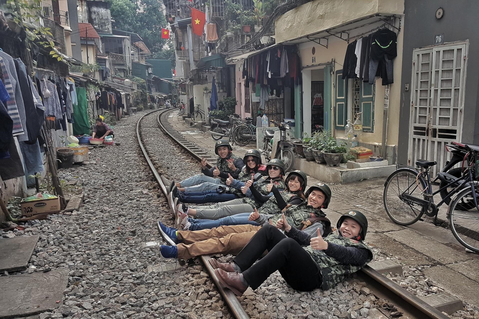 Rural Hanoi Vintage Minsk Motorbike Tour: Explore Red River Delta - Thumbnail 2