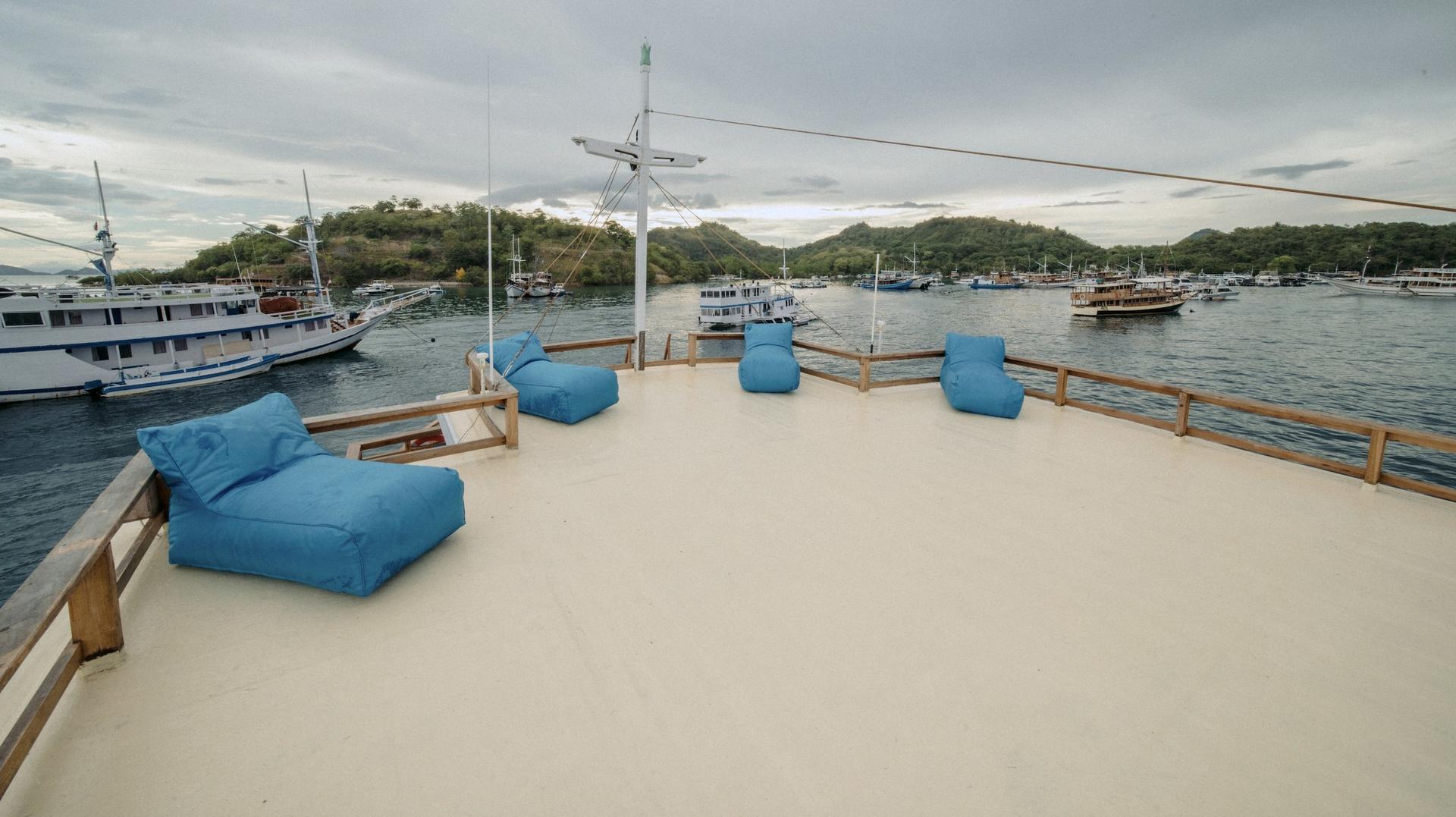 [Standard Phinisi] 3D2N Gamala Phinisi Liveaboard from Labuan Bajo - Thumbnail 9