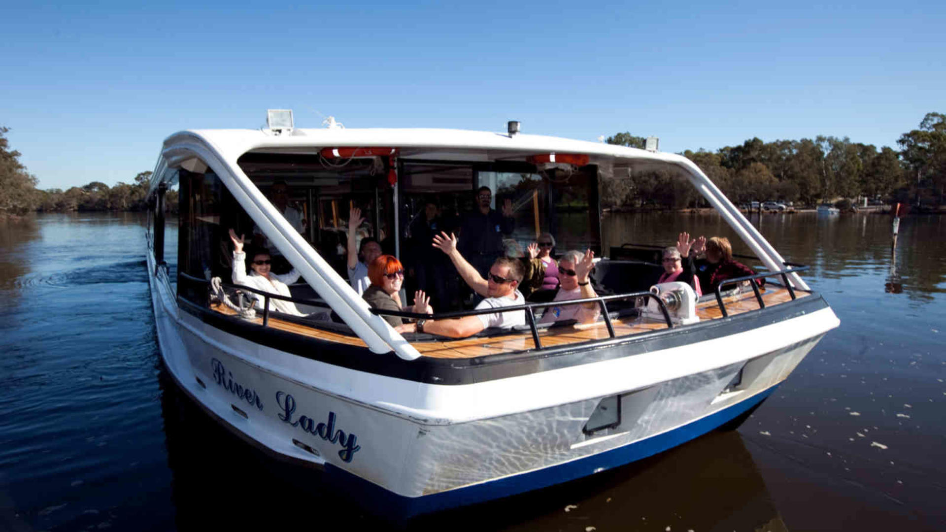 Swan Valley Cruise with wine tasting and lunch from Perth - Image 1
