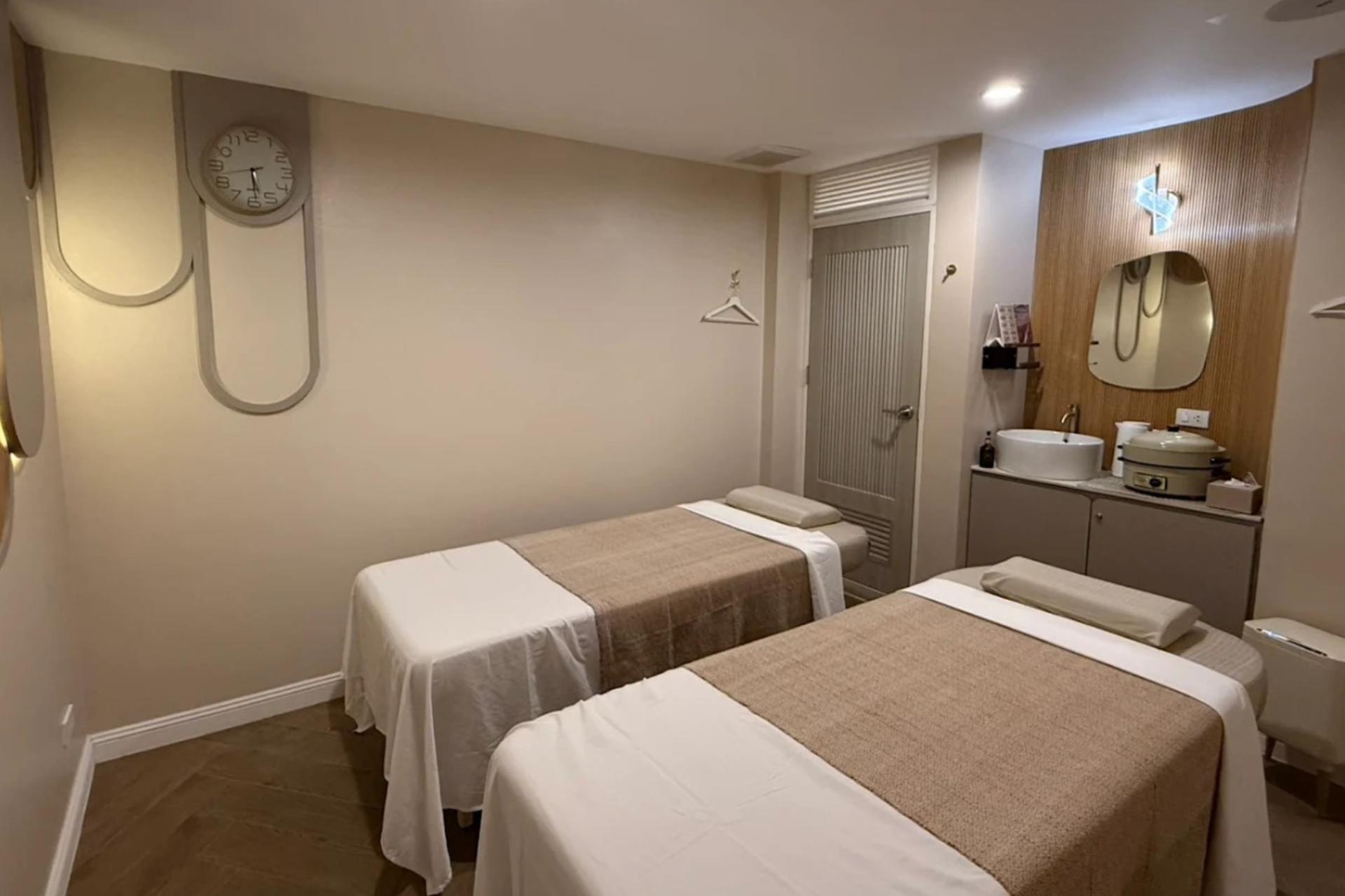 Lek Massage Bangkok - Lek Maison - Thumbnail 8