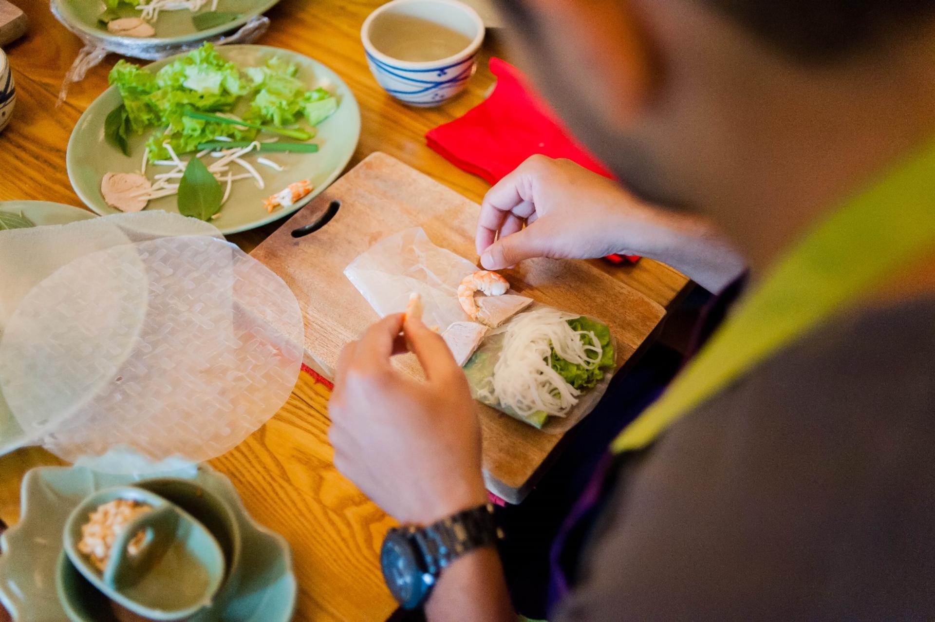 Saigon Cooking Class & Market Discovery  - Thumbnail 4