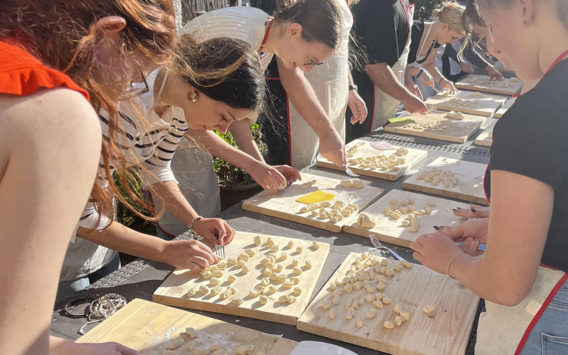 Traditional Italian Cooking Class with Fresh Pasta Making in Pompeii