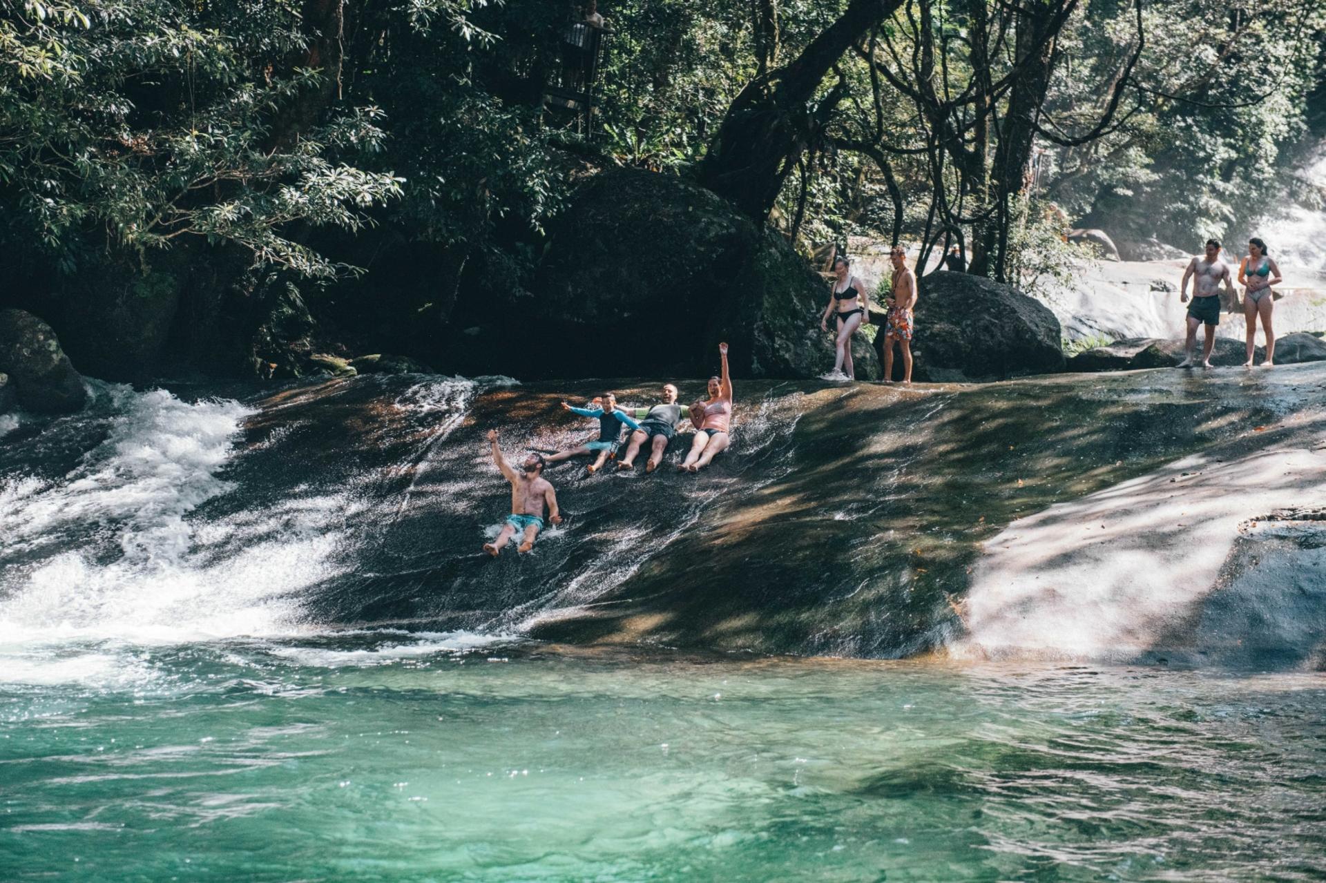 Waterfalls Day Tour-Millaa Millaa Falls&Josephine Falls from Cairns - Thumbnail 2