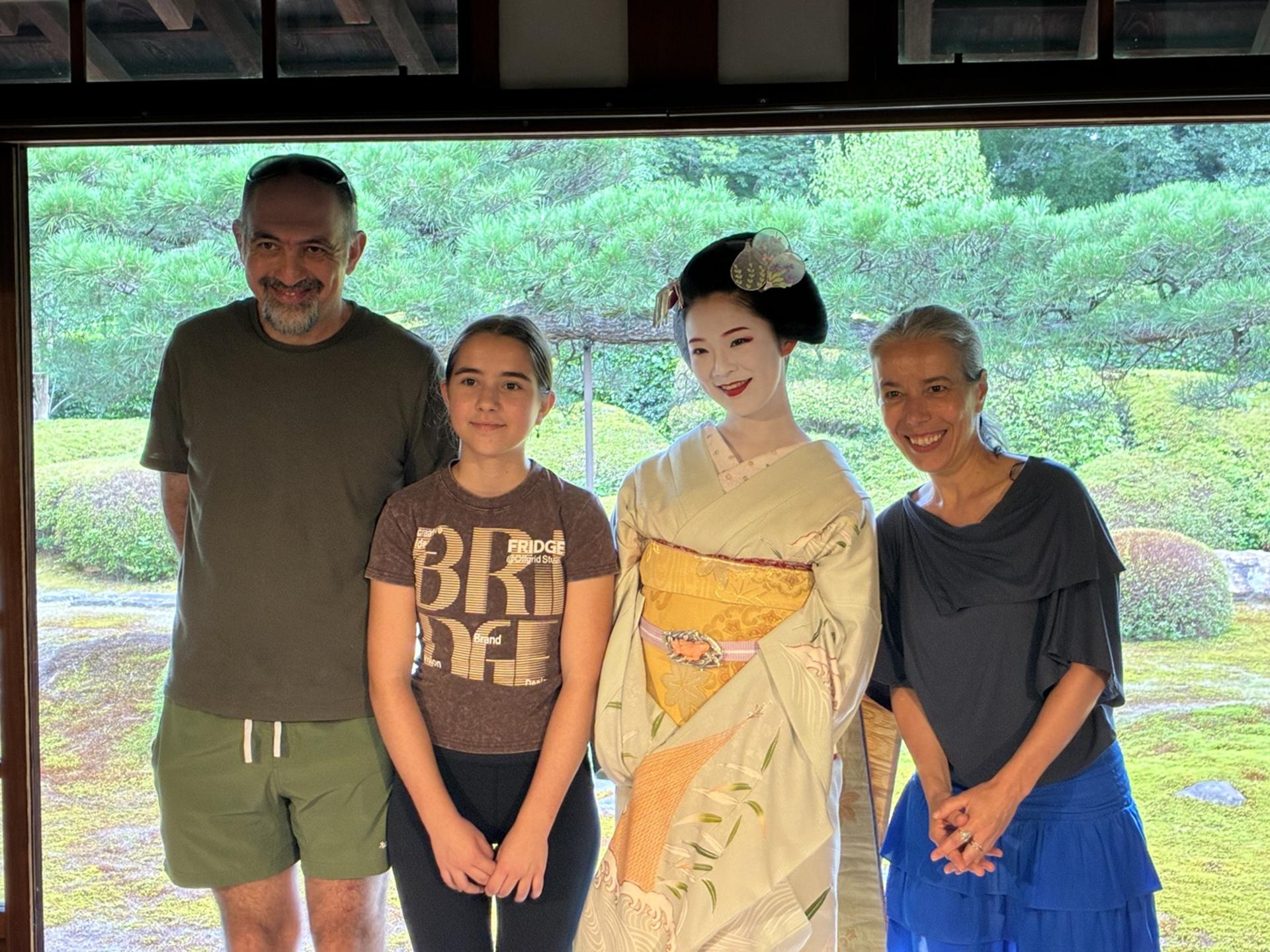 Kyoto Exclusive Temple Maiko Dance Zen Garden and Tea Experience - Thumbnail 3