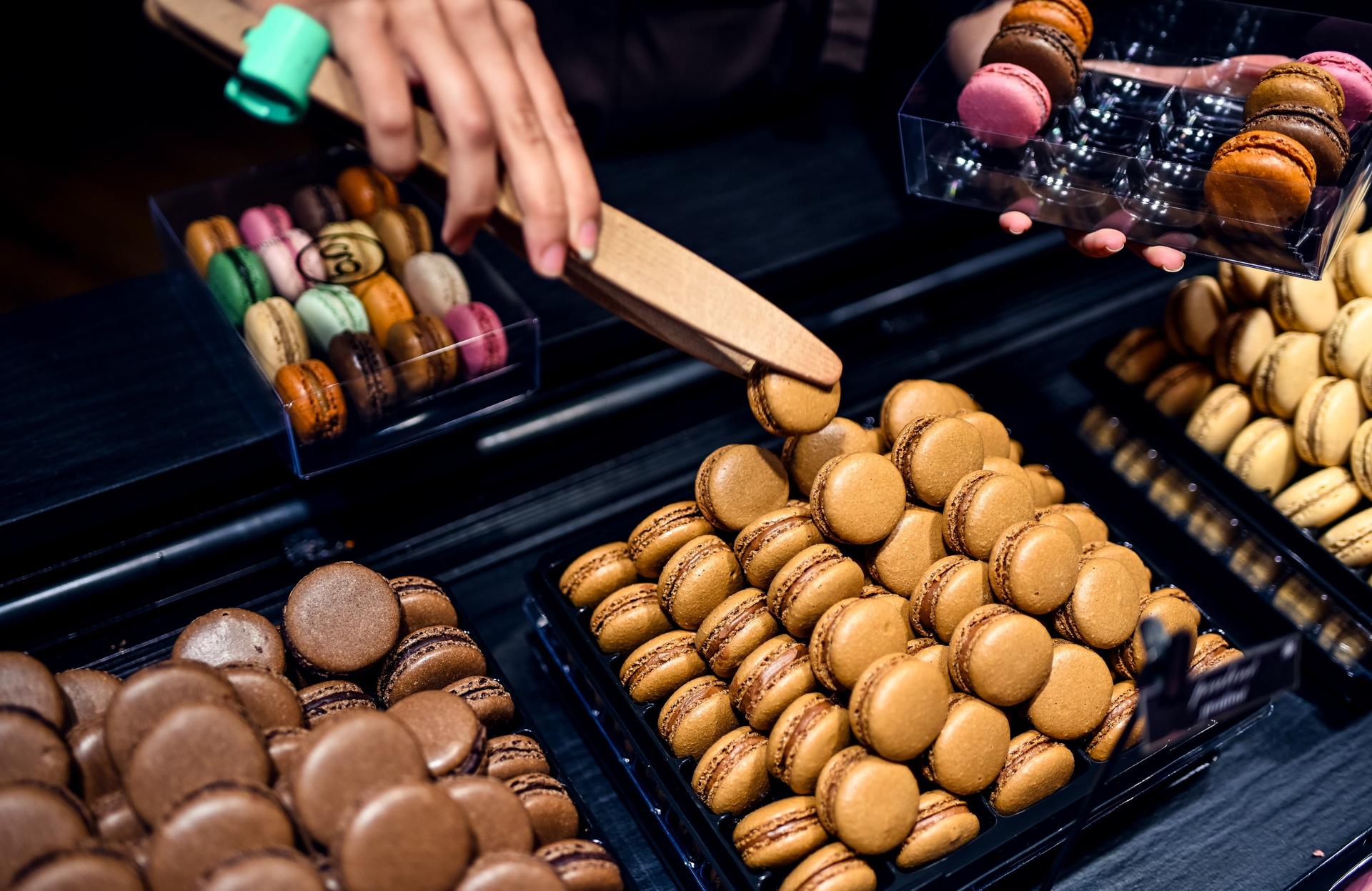 Pastry and Chocolate Tour in Paris - Thumbnail 2