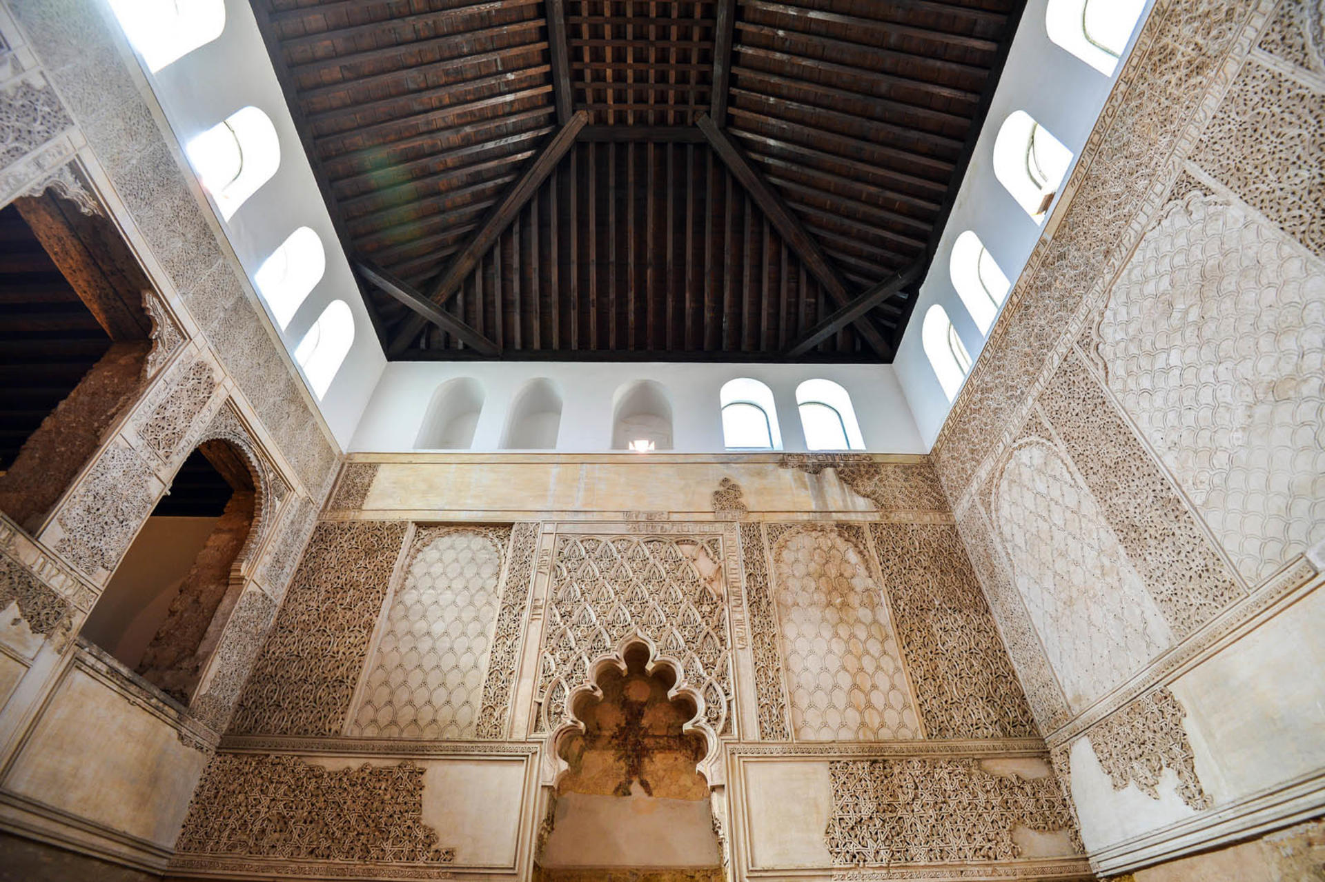 Mosque of Cordoba and Jewish Quarter Day Tour - Thumbnail 3