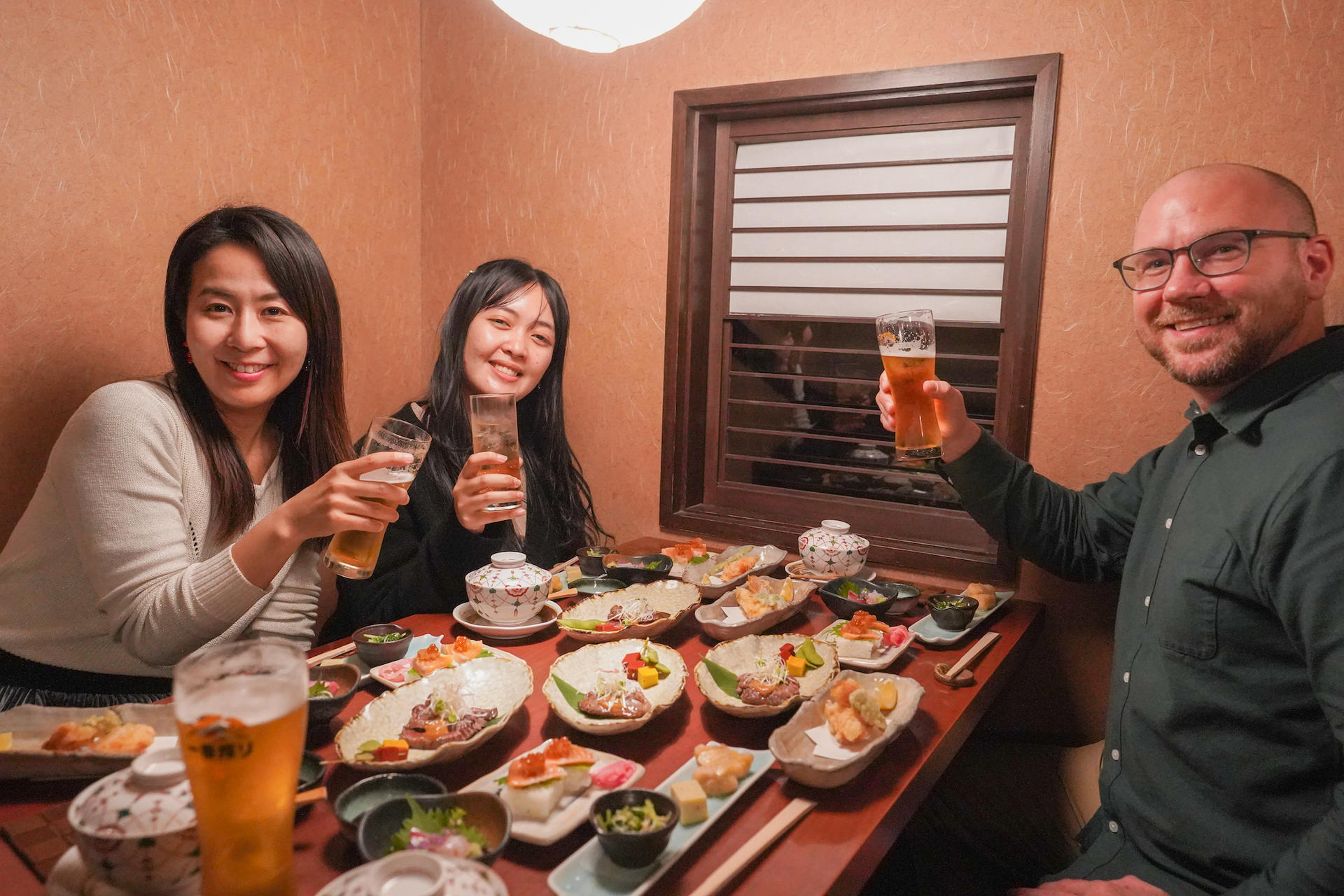 Kyoto Premium Night Foodie Tour in Gion(9+dishes + 3 Sake tastings) - Thumbnail 2