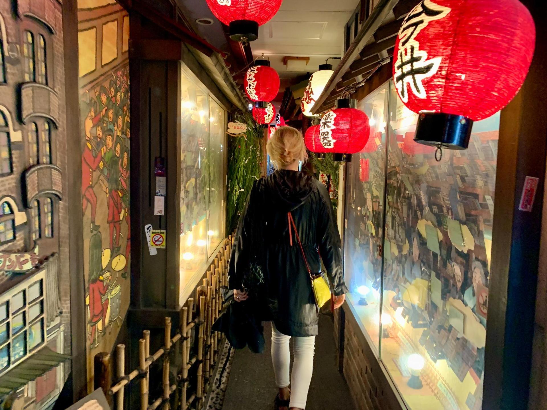 Osaka Guided Walking Tour with Native Expert Exploring Top Sights - Thumbnail 19