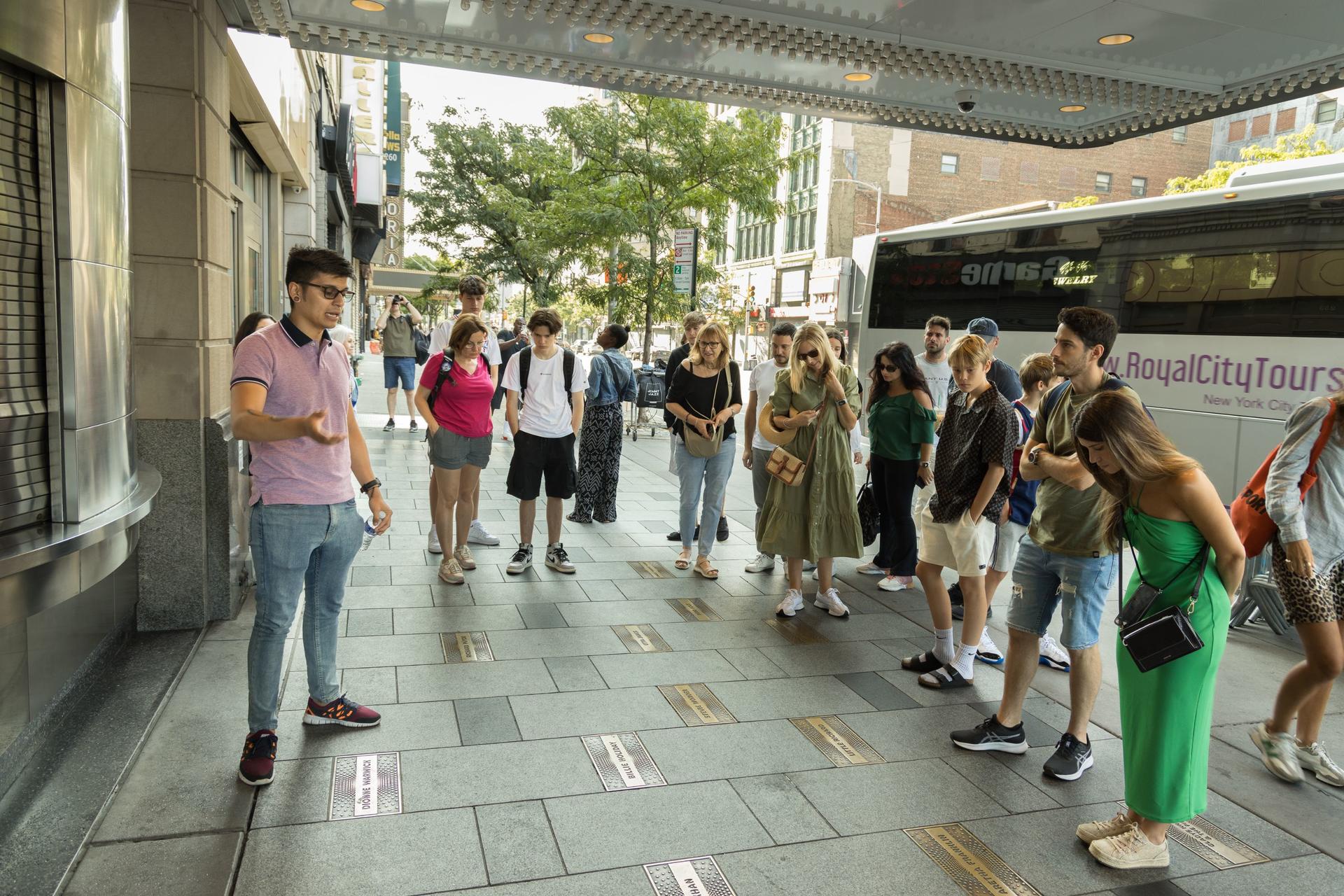 Manhattan, Bronx, Queens & Brooklyn Tour from New York - Thumbnail 10