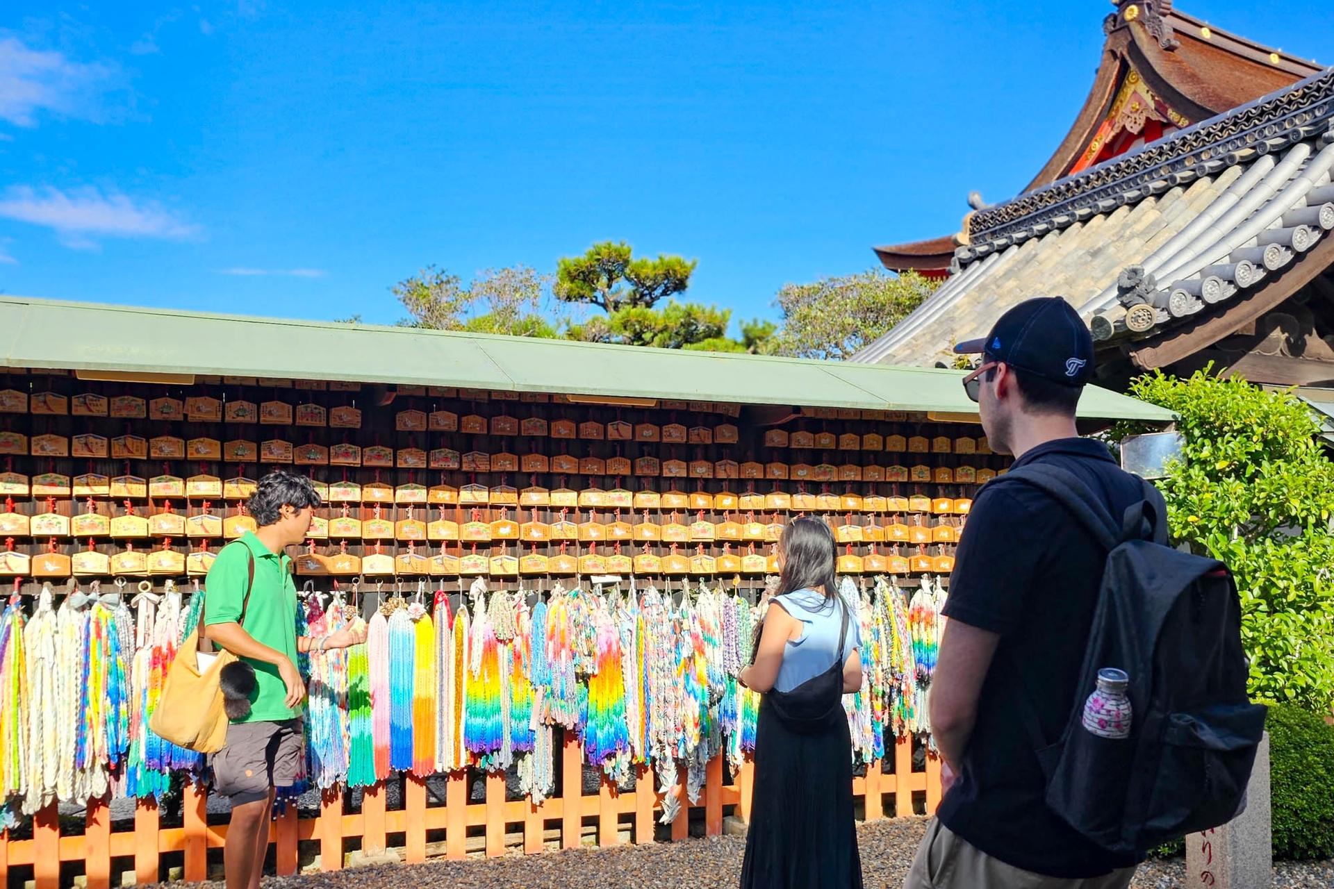 Kyoto Fushimi Inari Taisha Small Group Guided Walking Tour - Thumbnail 7