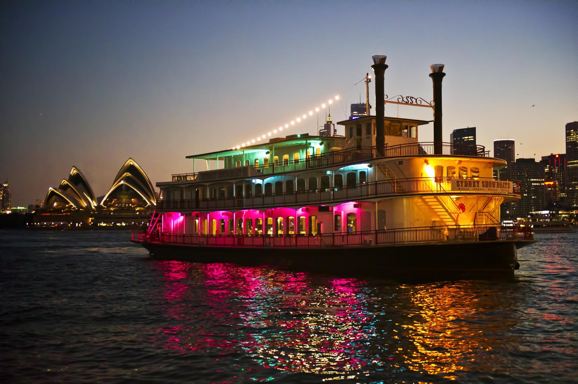 Sydney Classic Cabaret Dinner - Thumbnail 2
