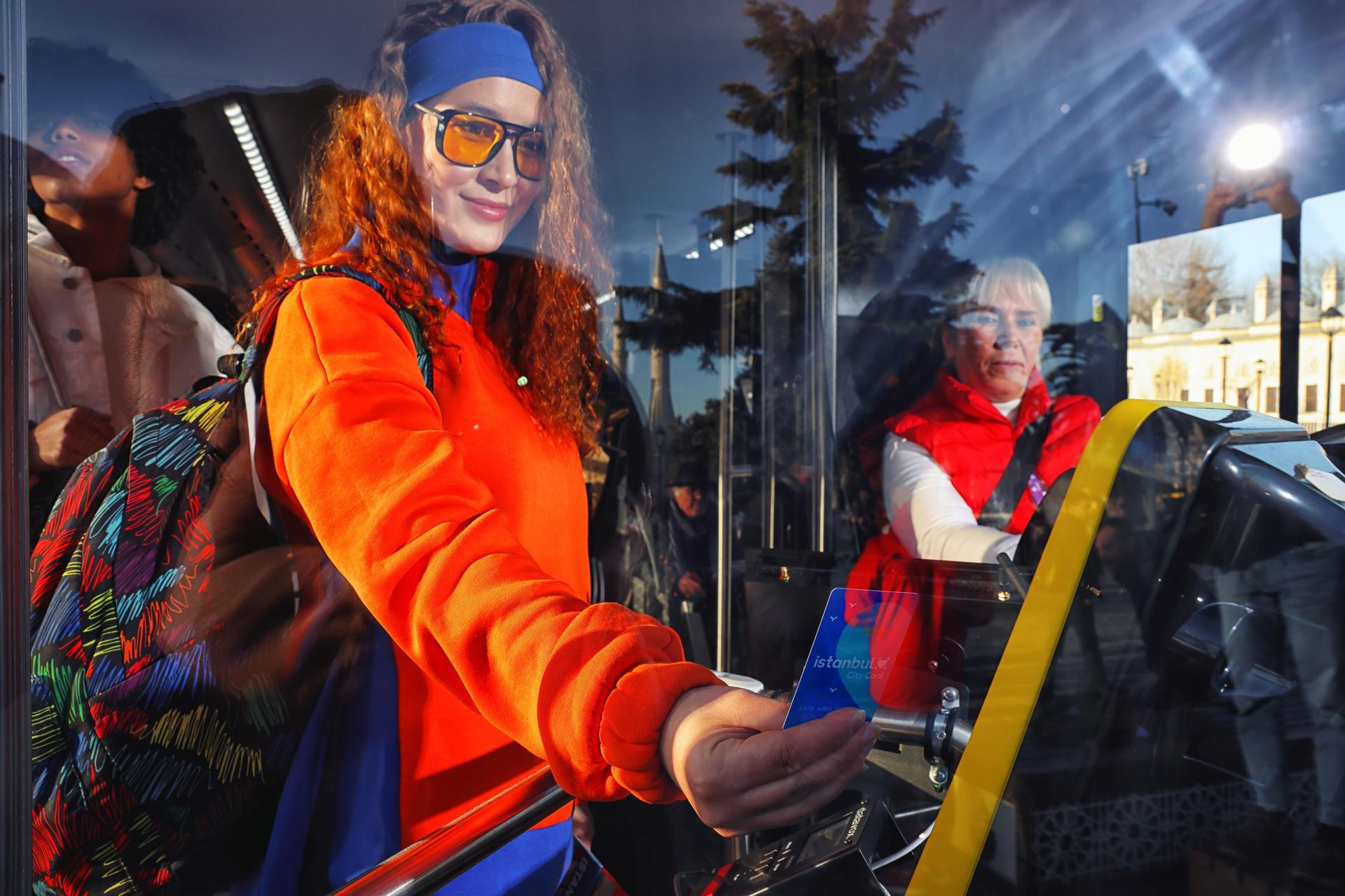 Istanbul Hop-On-Hop-Off Bus Tour - Thumbnail 4