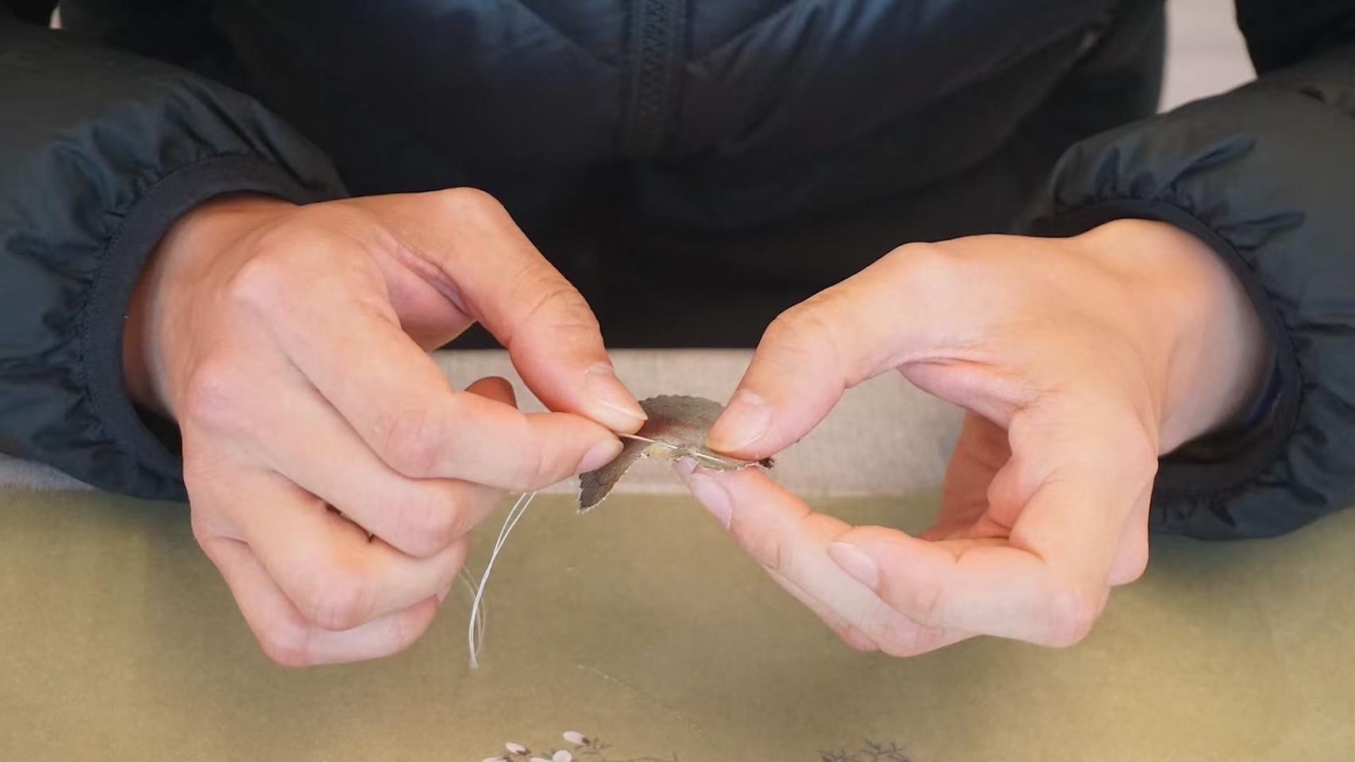 Handmade Song Brocade Hairpin and Hair Tie Experience - Thumbnail 3