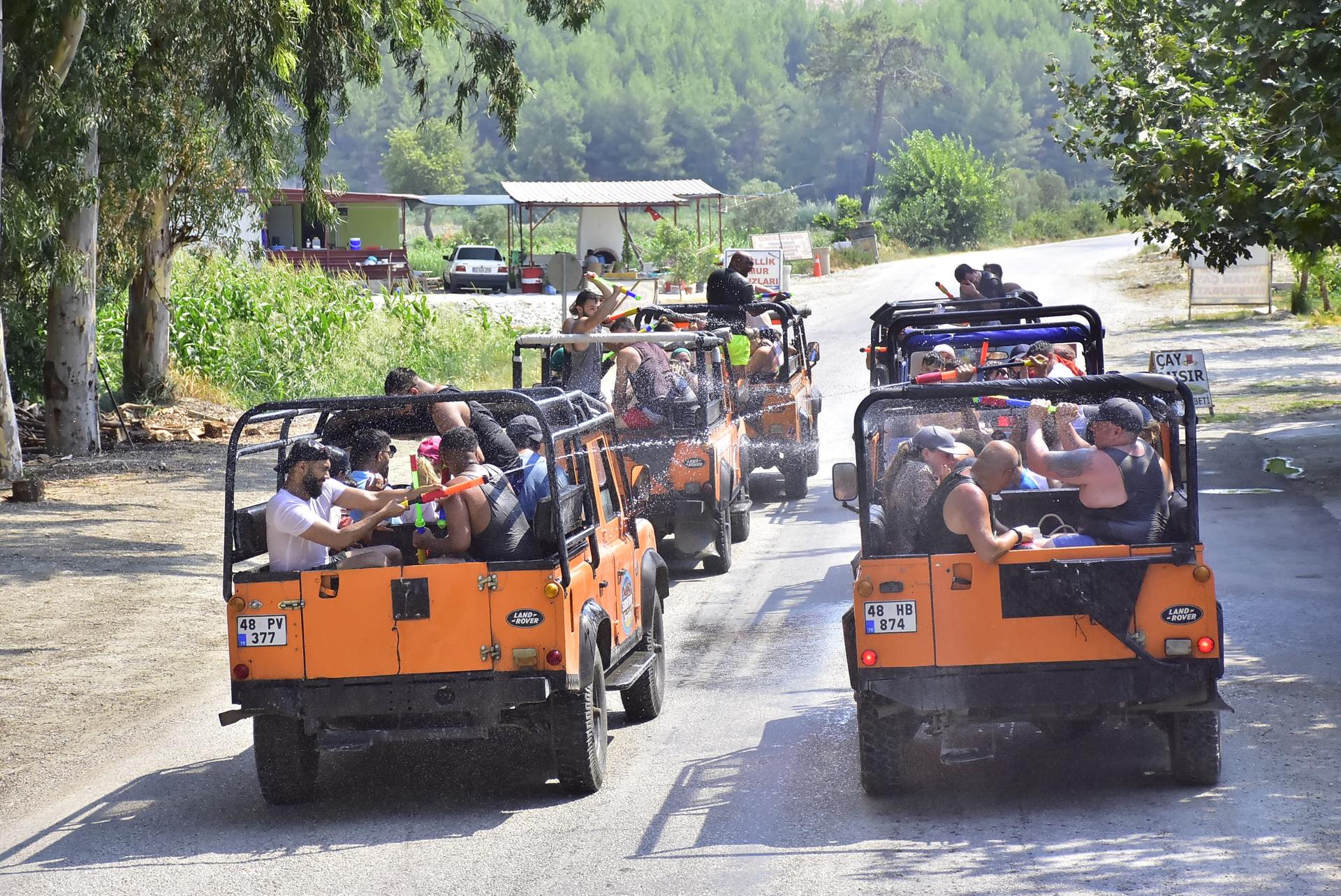 Jeep Safari to Saklikent Canyon with Lunch from Fethiye - Thumbnail 3