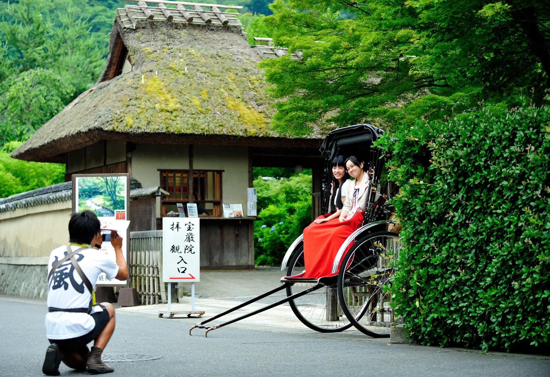 [Ebisuya Rickshaw] Private Charter Ride in Kyoto - Thumbnail 15