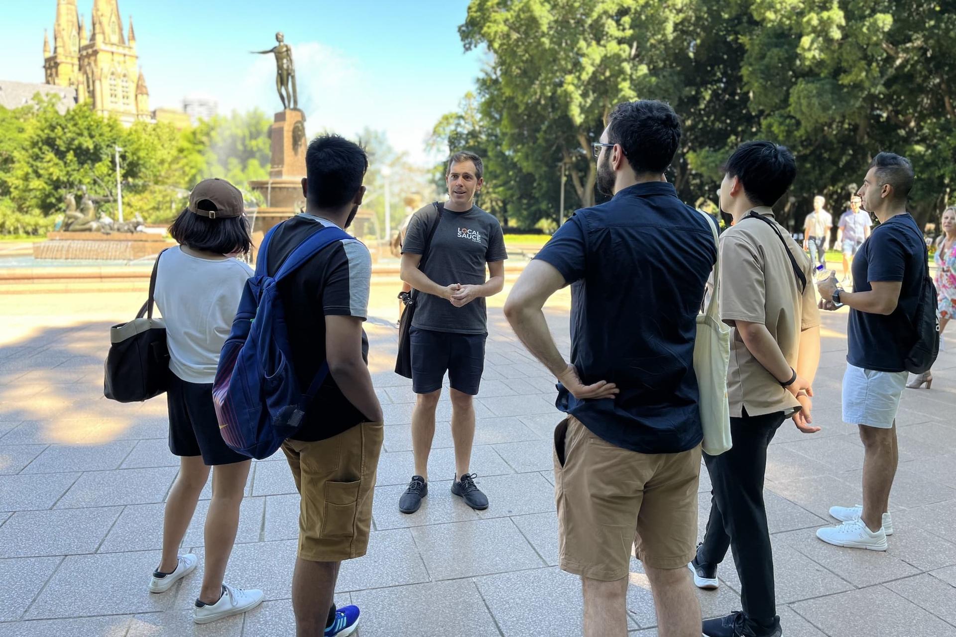 Sydney City Highlights Half-Day Guided Walking Tour - Thumbnail 2