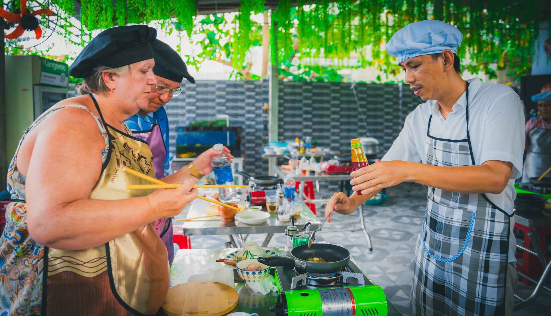 Hoi An Evening Street Food Tour with a Local Guide - Thumbnail 42