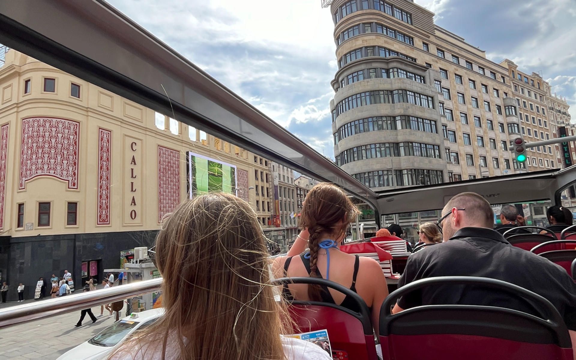 Madrid Hop-On-Hop-Off Bus by City Sightseeing - Thumbnail 5