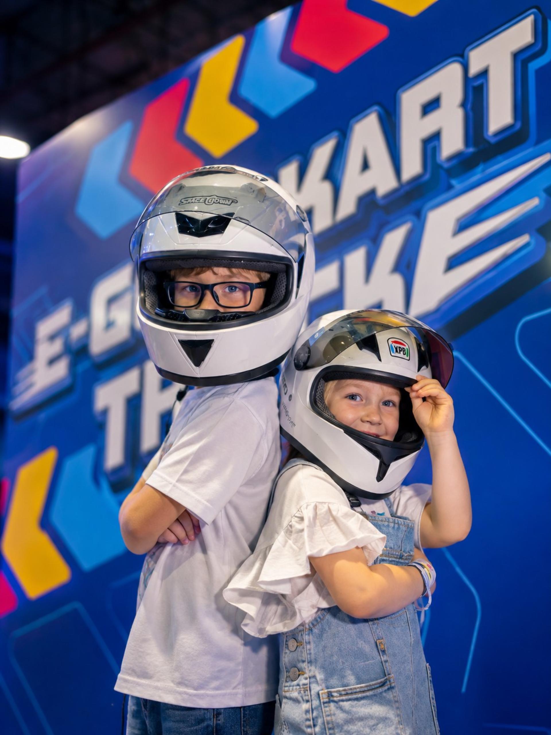 Playerbox Indoor E-Gokart Track & Game Arcade at ICONSIAM - Thumbnail 3