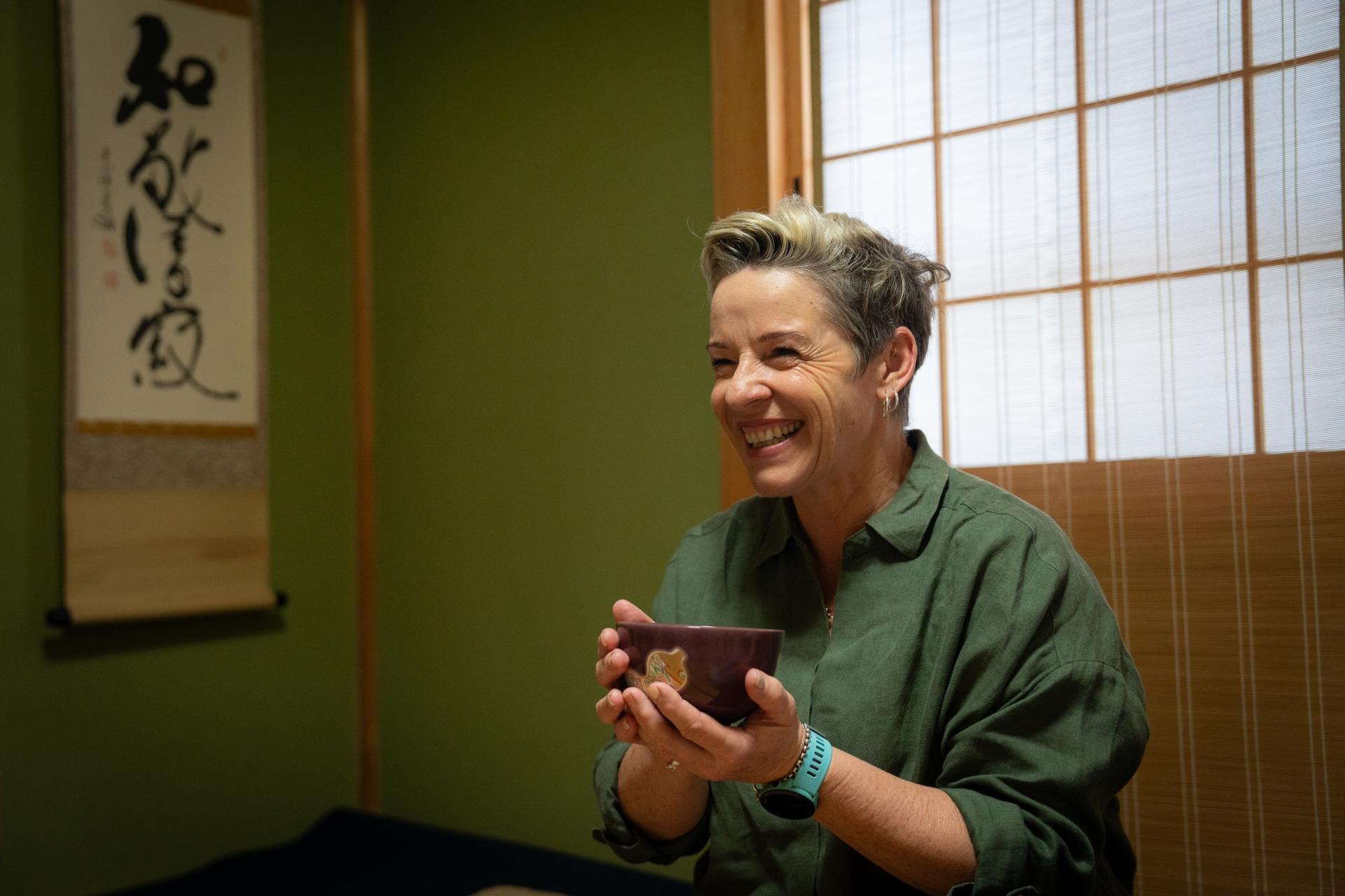 Kyoto: Tea Ceremony Experience in a Small Tea Room - Thumbnail 9