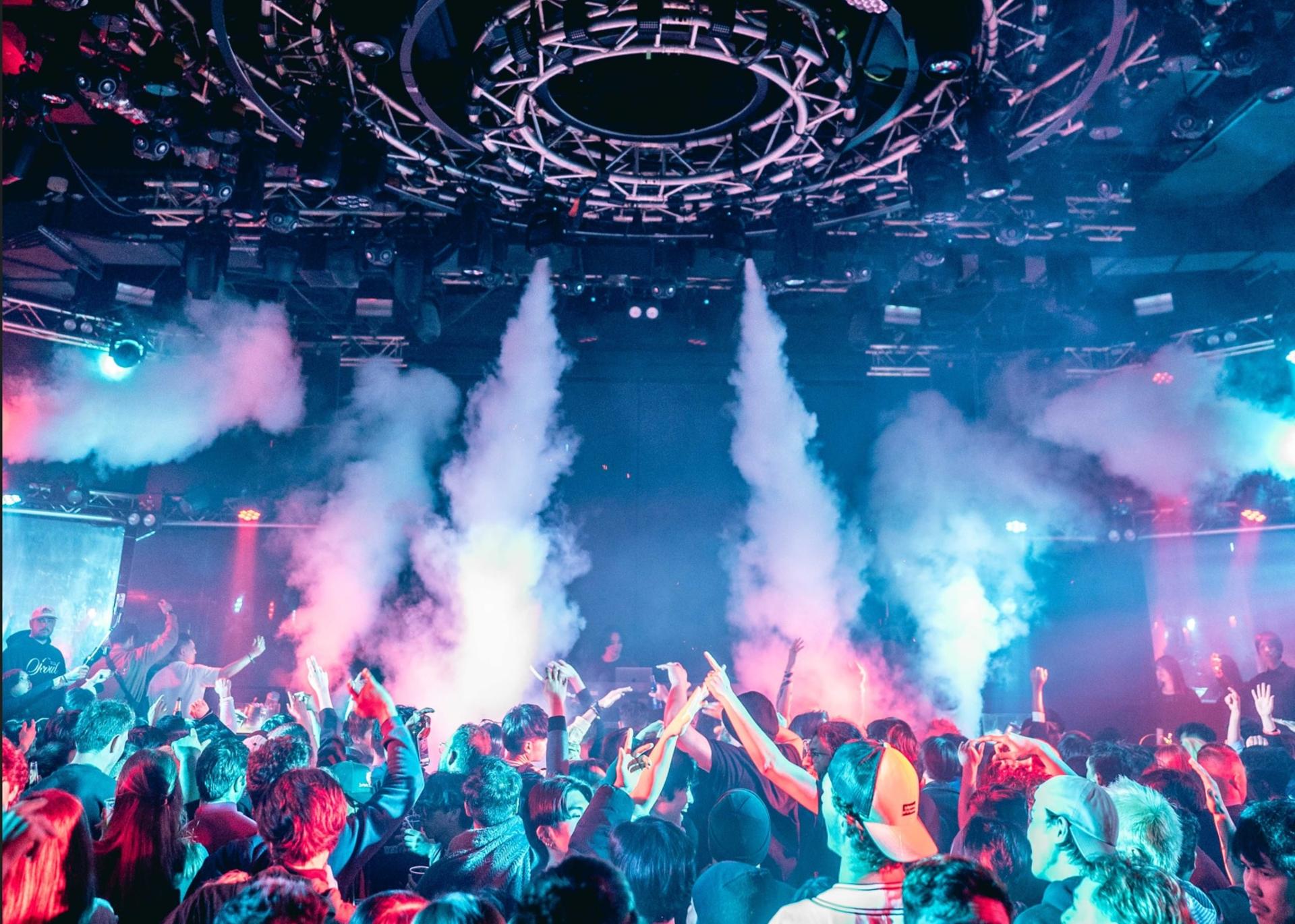 15 Days JAPAN Nightclub Pass - Access to Top Clubs in Japan - Image 1