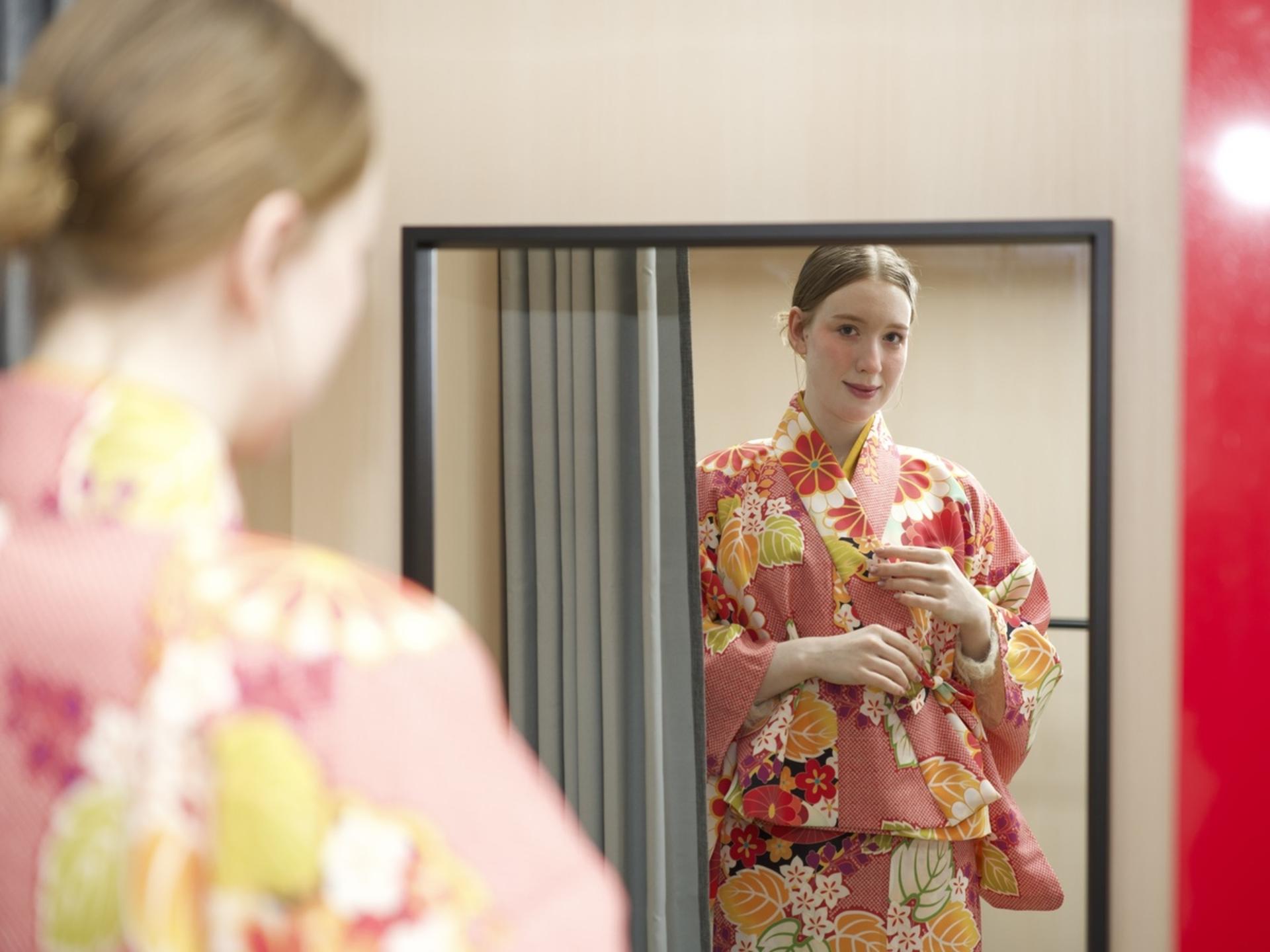 5-Min Kimono Dressing & Harajuku Photo Stroll - Thumbnail 2