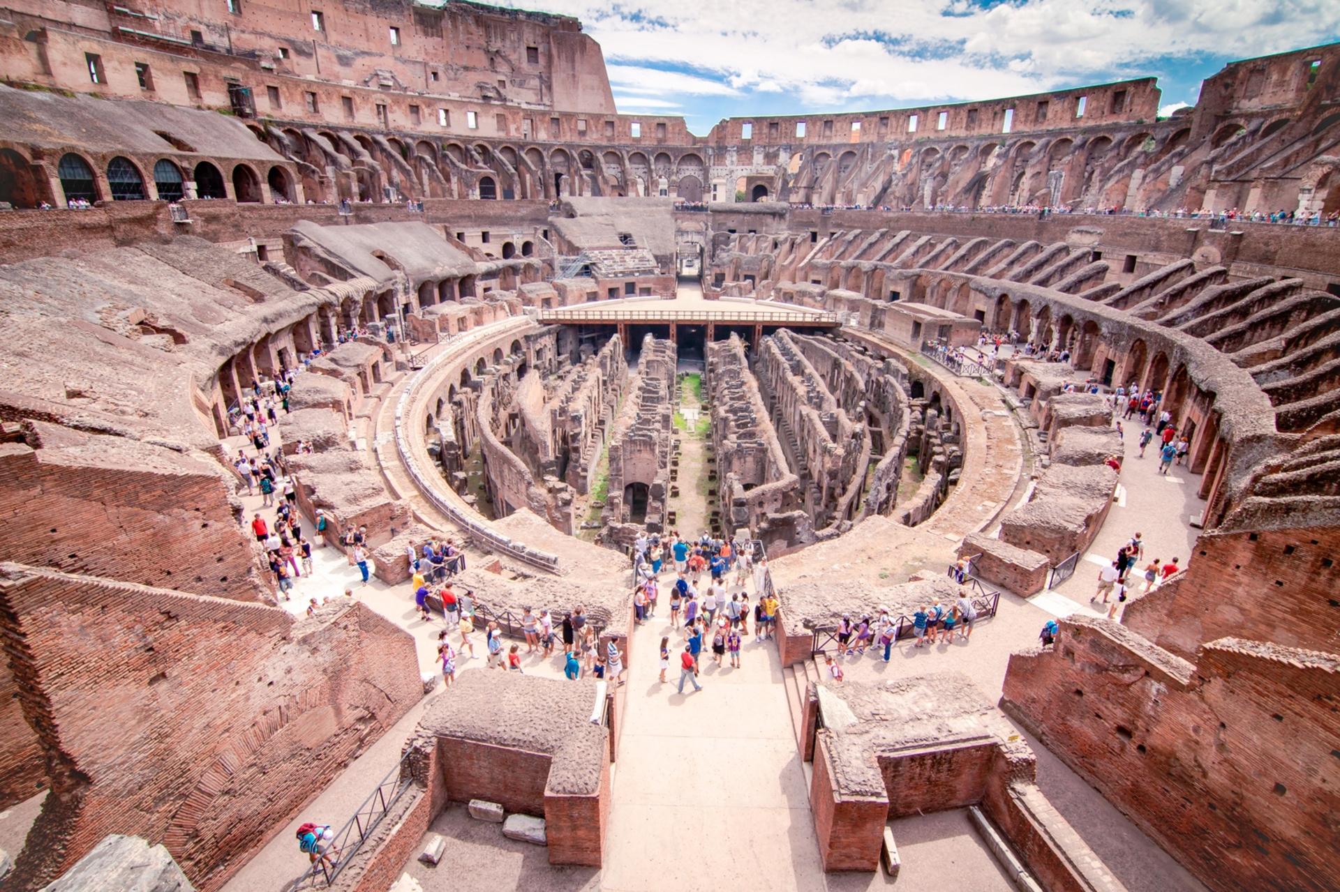 Vatican Museums and Colosseum Guided Tour in Rome - Thumbnail 3