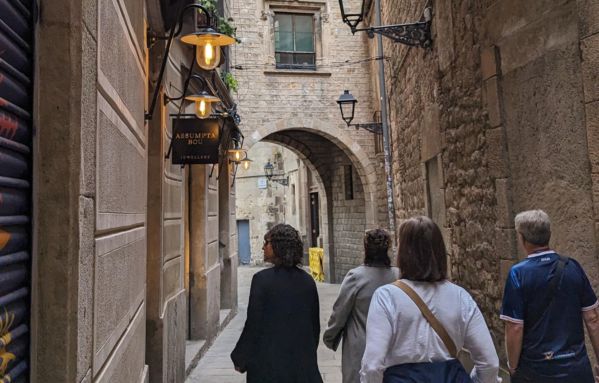 Barcelona Gothic Quarter Half-Day Small Group Walking Tour - Thumbnail 12