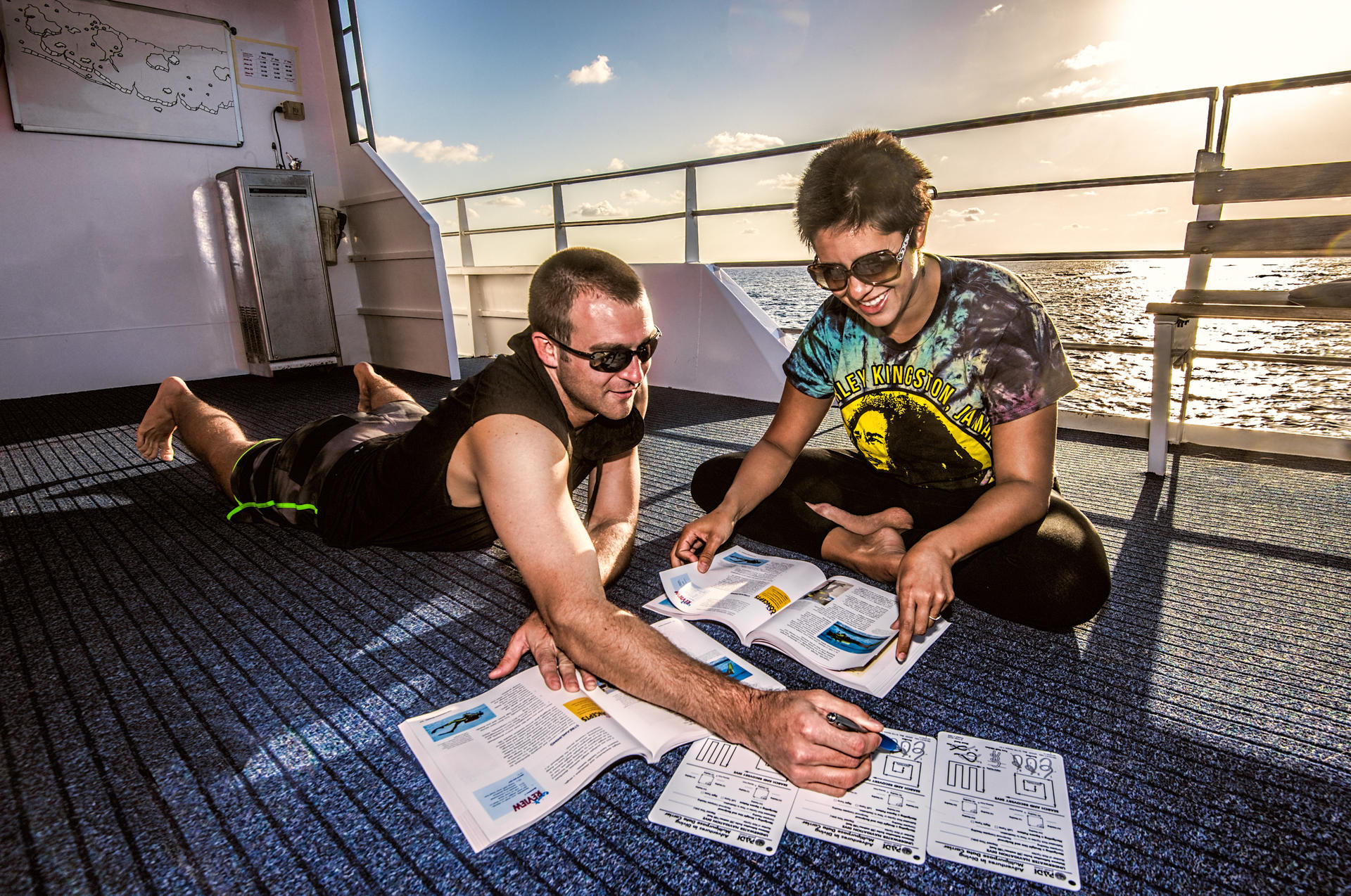 PADI 3-Day/2 Night Liveaboard Trip  - Thumbnail 6
