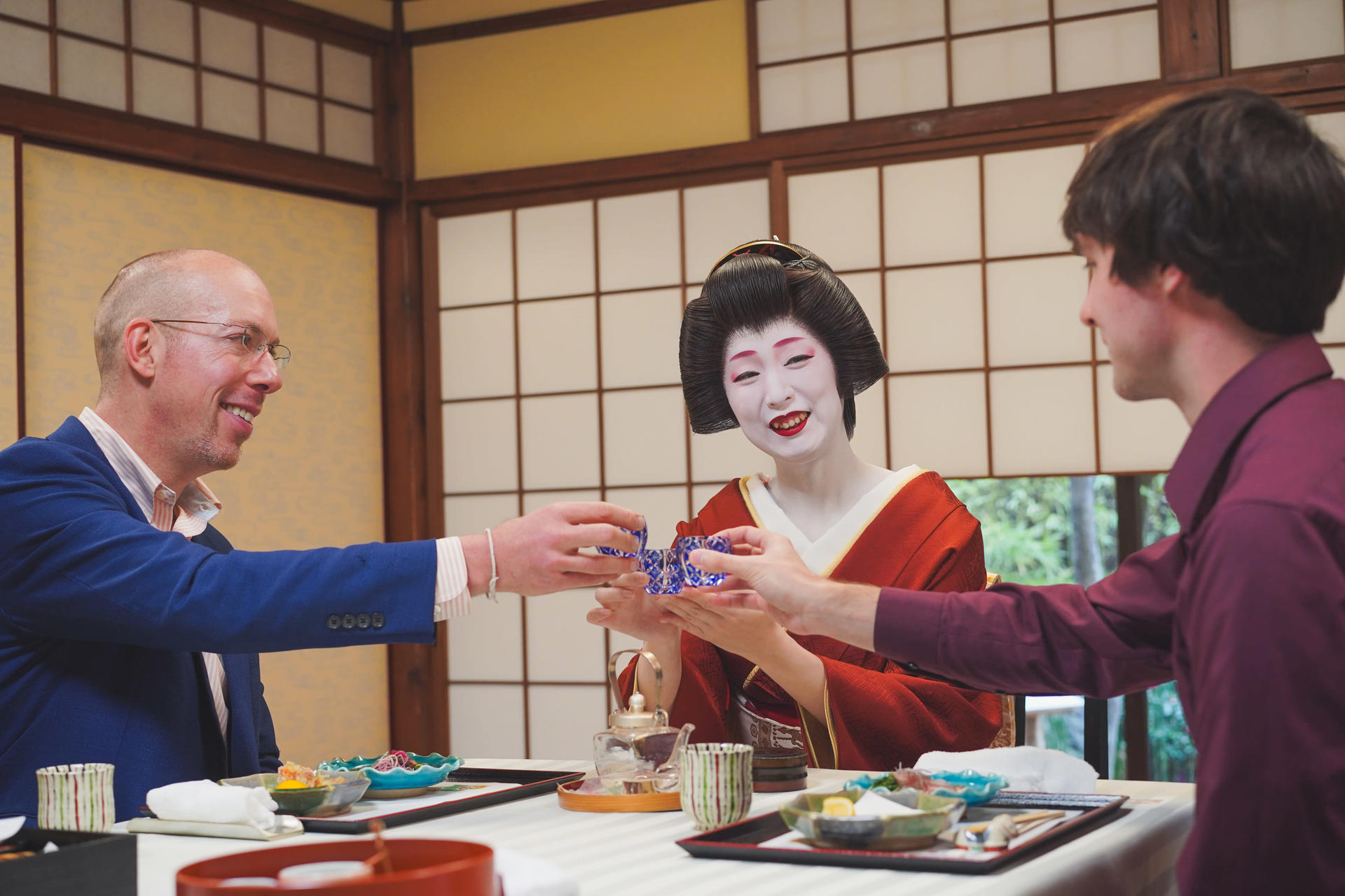 Kyoto Tour with Lunch and Geisha Performance - Image 1