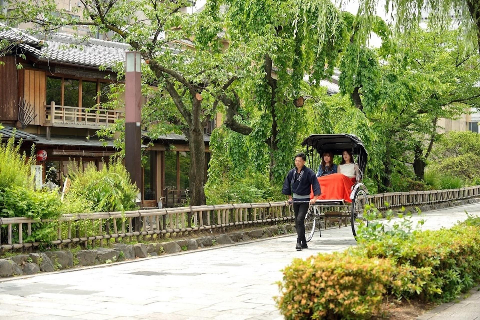 [Ebisuya Rickshaw] Private Charter Ride in Kyoto - Thumbnail 13