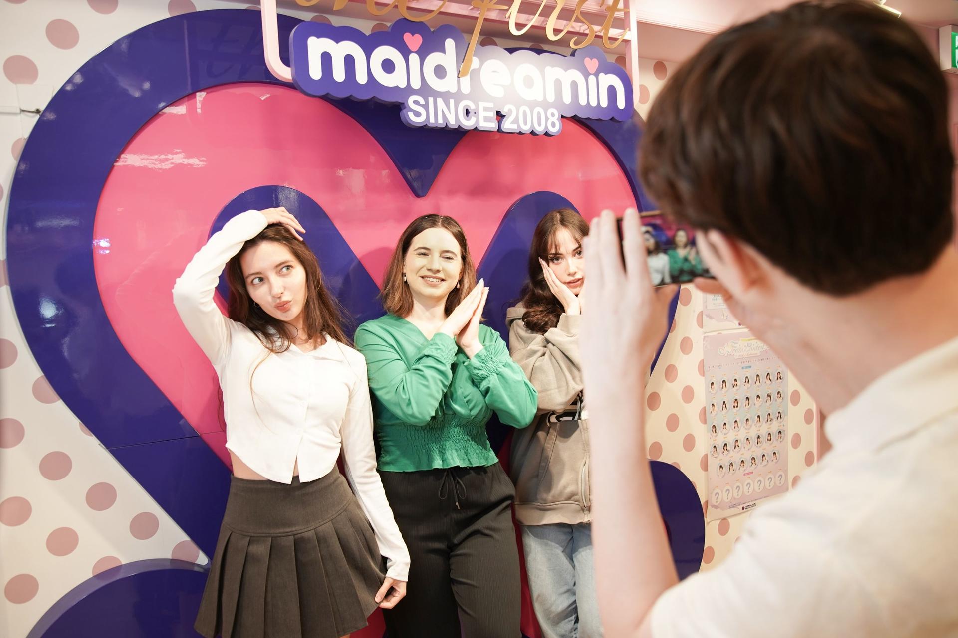 Maid Cafe Experience: Maidreamin (Akihabara) - Thumbnail 36