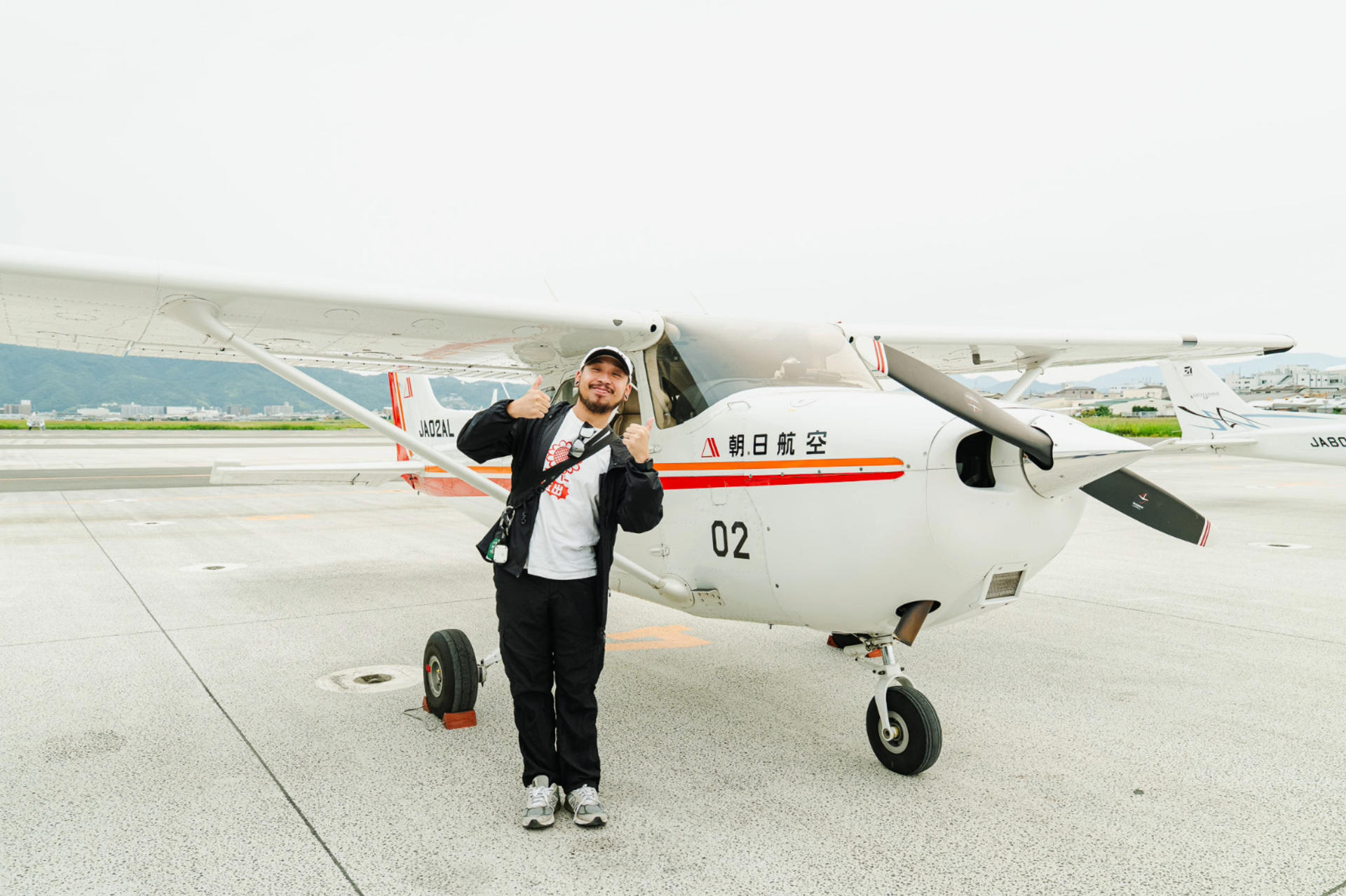 Private Cessna Flight Over Osaka Castle & UNESCO Sites (Osaka) - Image 1