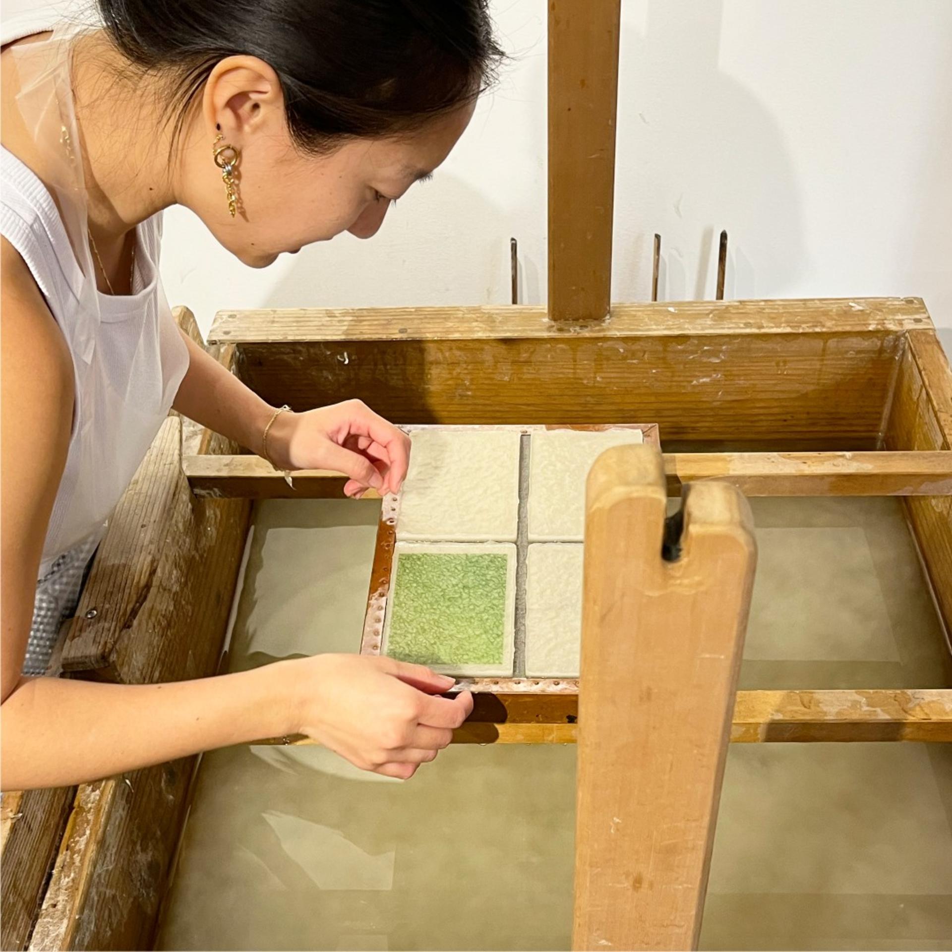 Experience the traditional Japanese craft of "washi paper making" (Asakusa, Tokyo) - Thumbnail 4