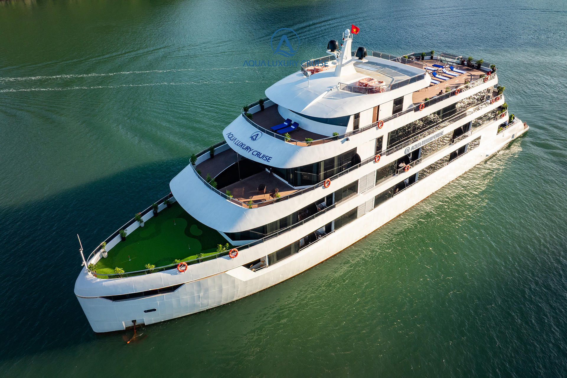 Aqua Luxury 2D1N Cruise: Ha Long Bay & Lan Ha Bay Tour - Thumbnail 2