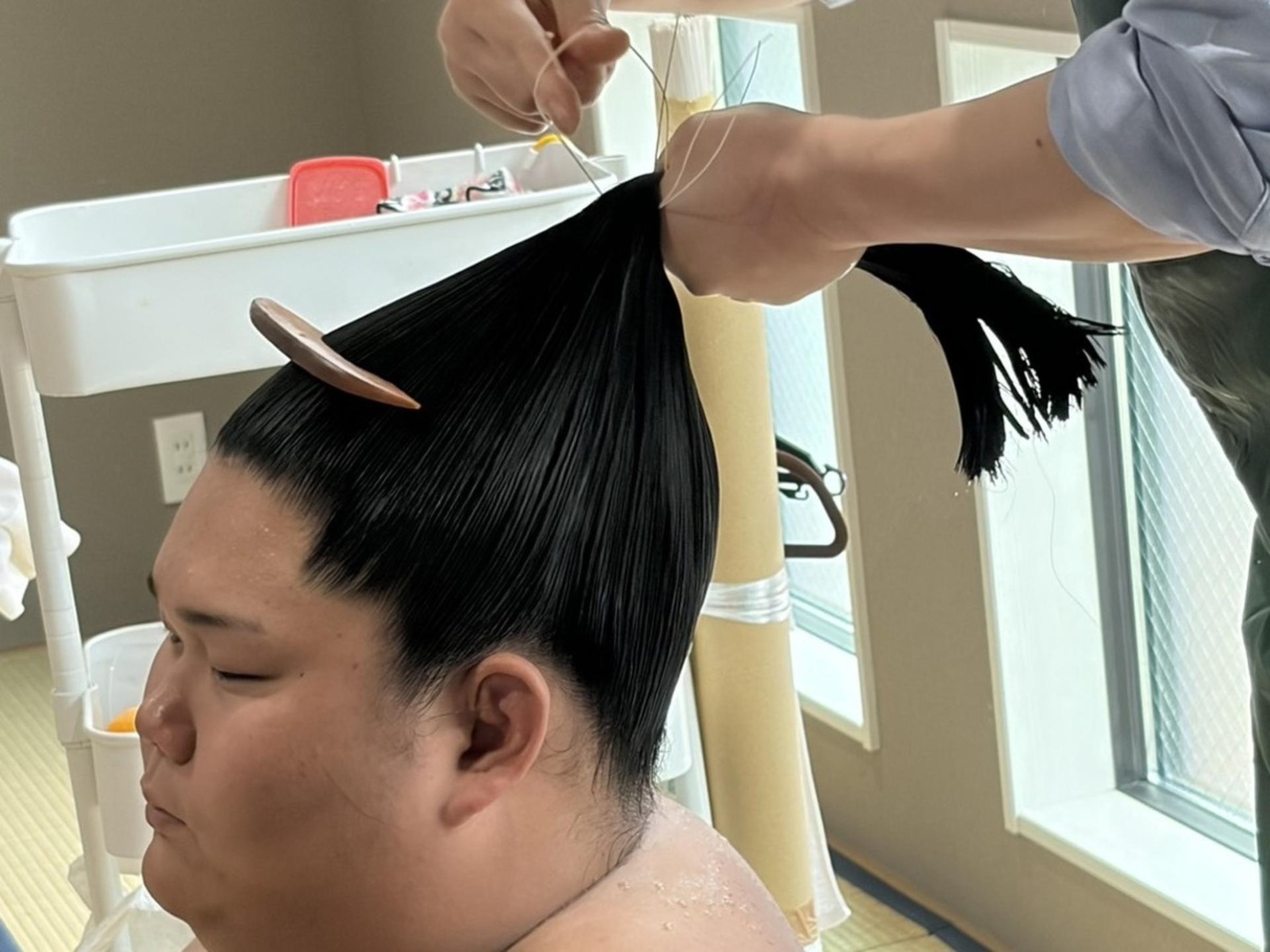 [Watch Sumo Training in Tokyo]  Experience sumo up close! - Thumbnail 6