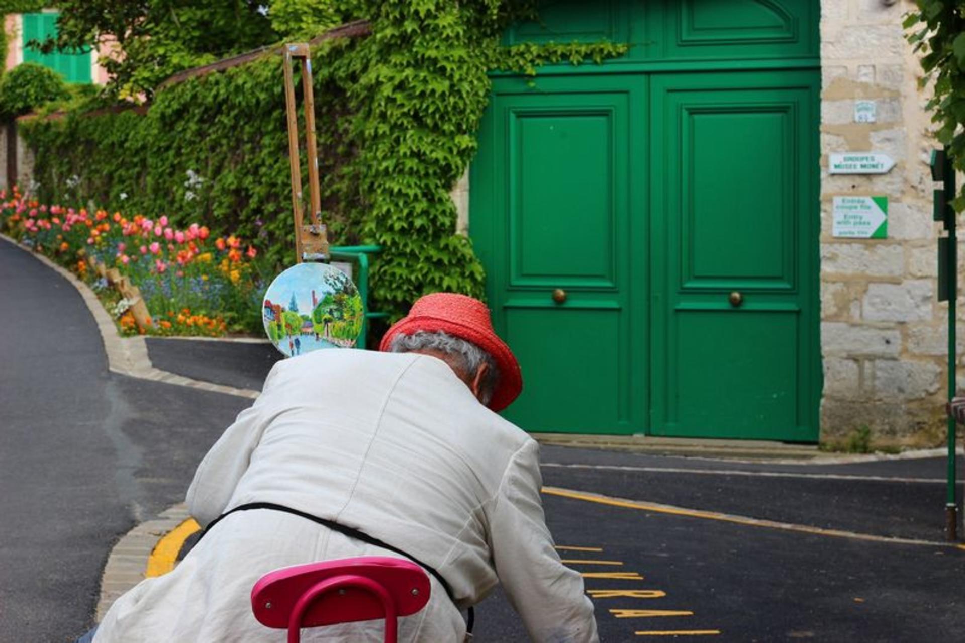 House of Claude Monet & Gardens Ticket with Guided Tour in Giverny - Thumbnail 4