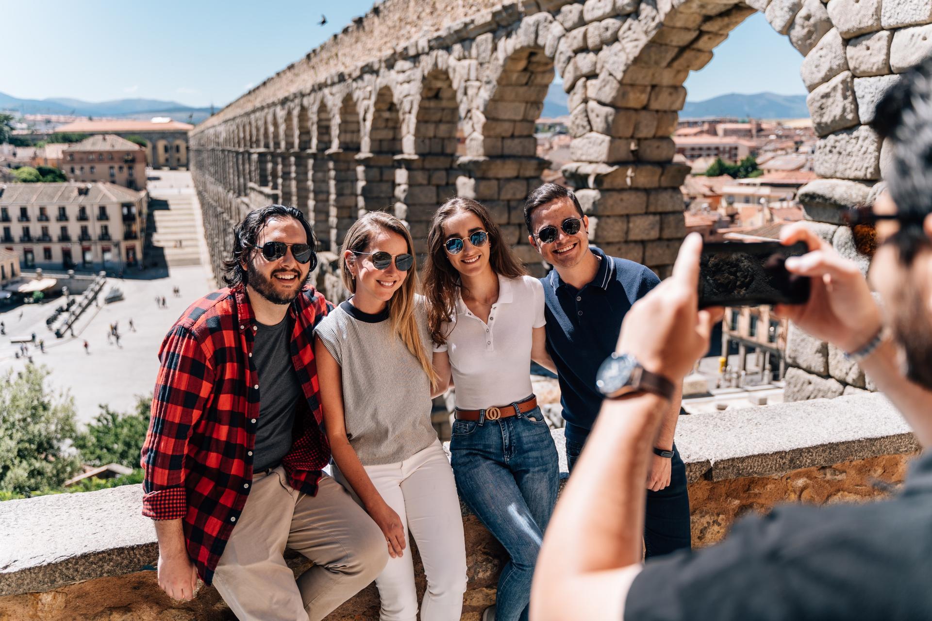 Segovia from Madrid with optional tickets & food options - Image 1