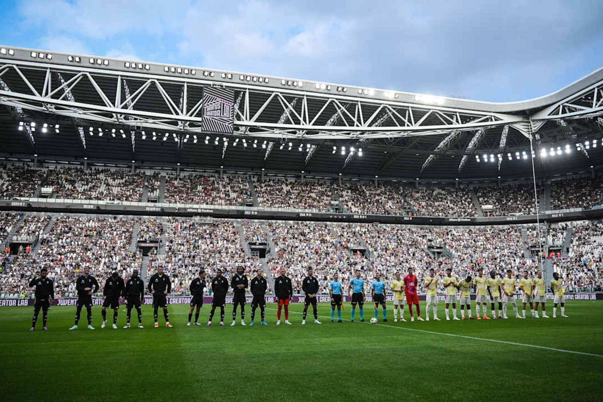 Juventus FC Match Ticket in Allianz Stadium - Thumbnail 5