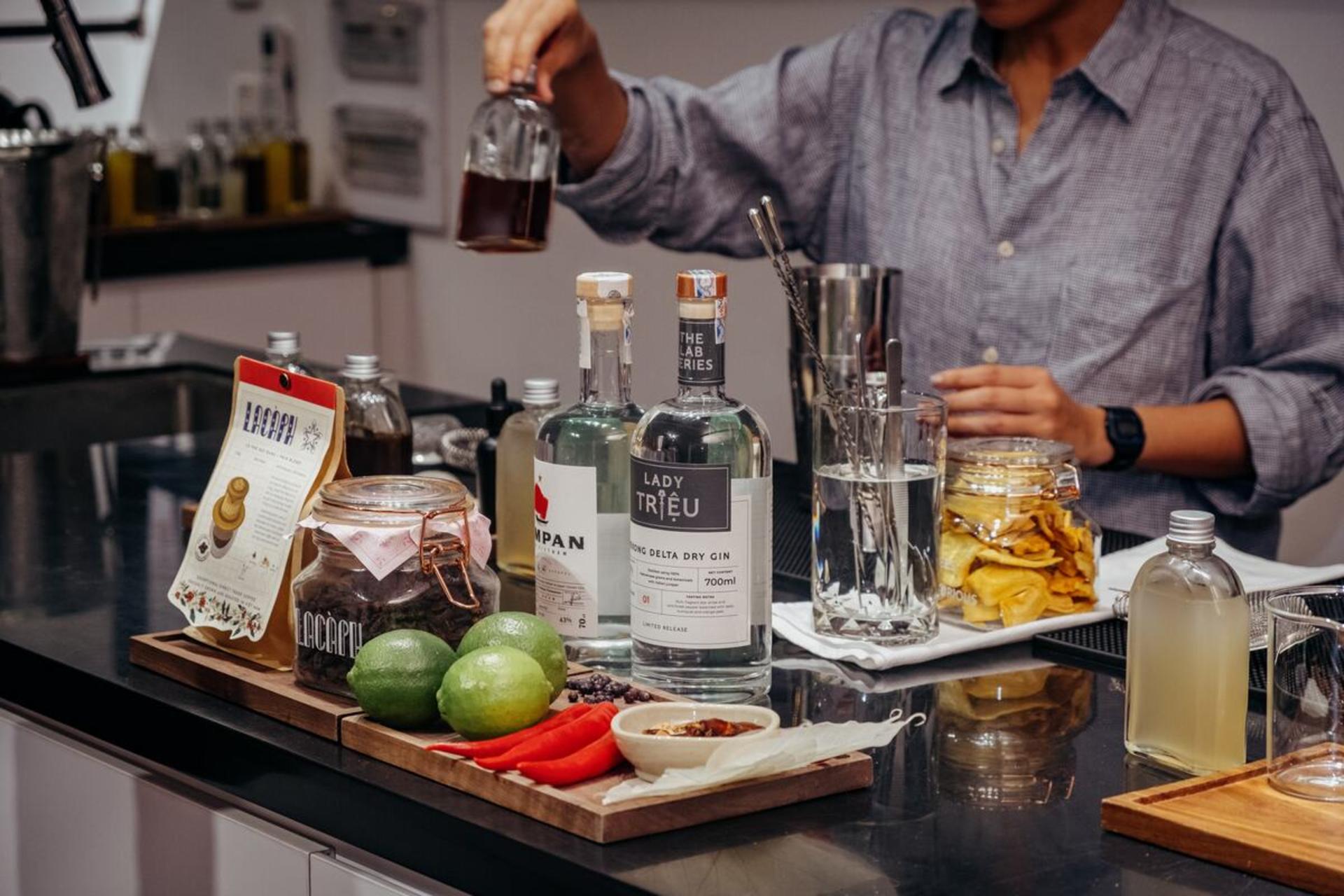 Shake & Savor: Coffee-Themed Cocktails from the Soul of Viet Nam - Thumbnail 9
