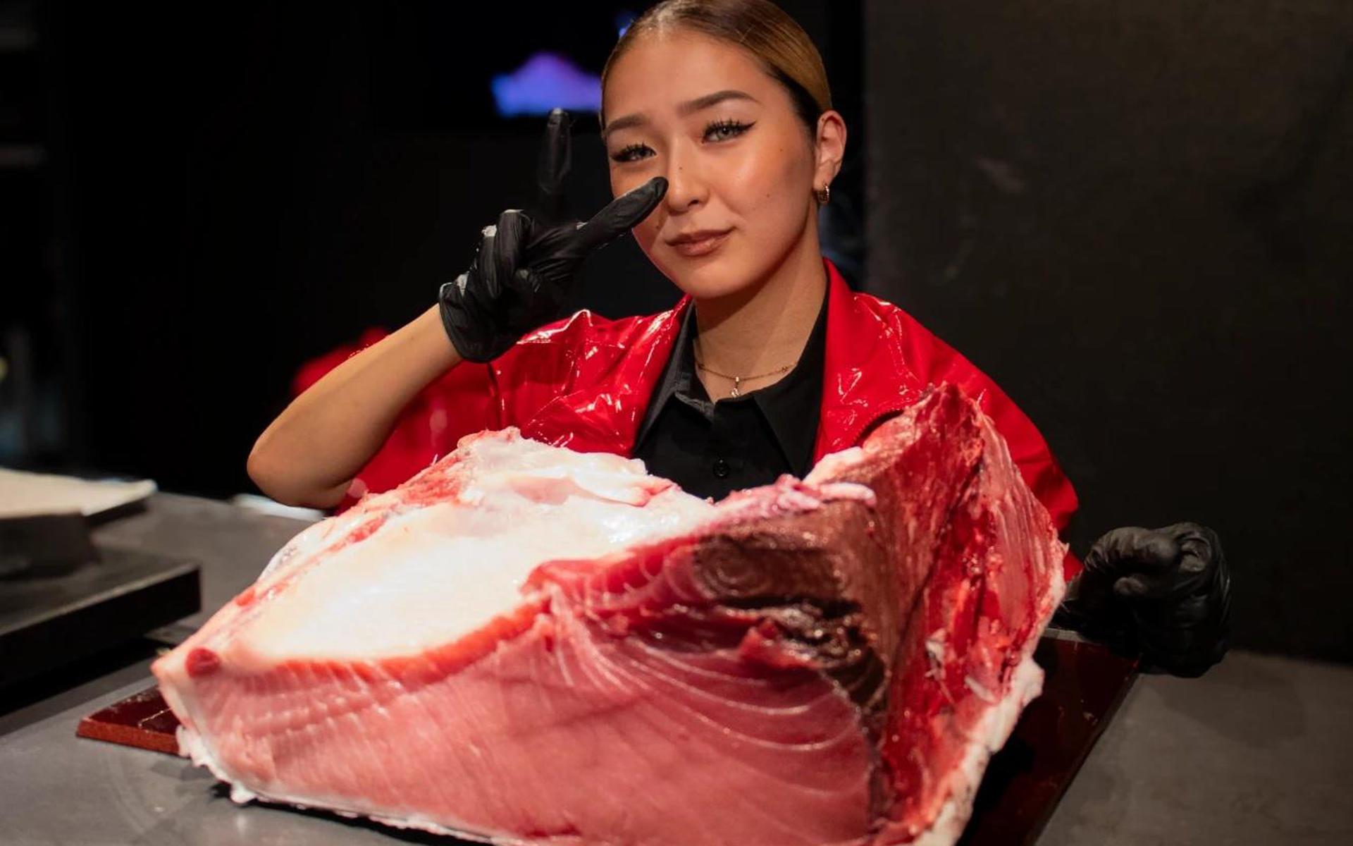 Tokyo: Tuna Cutting Show with Unlimited Sushi & Drinks - Thumbnail 48