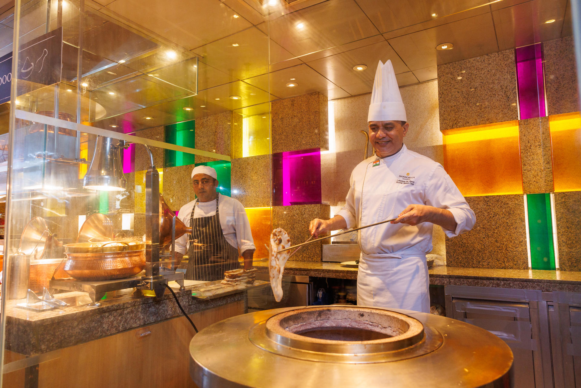 NEXT2 Cafe at Shangri-La Bangkok - Thumbnail 14