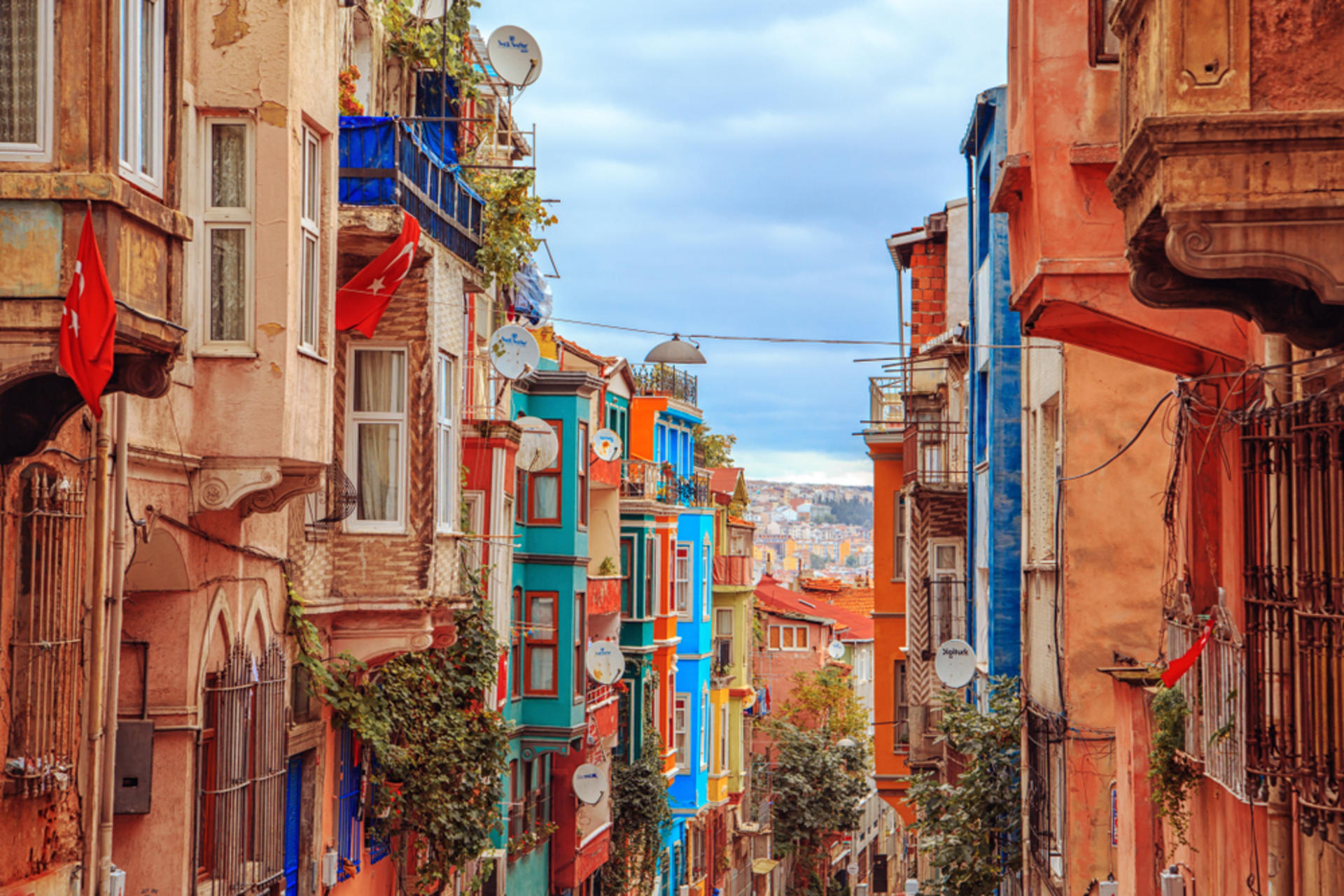 Fener and Balat Districts Walking Tour - Thumbnail 4