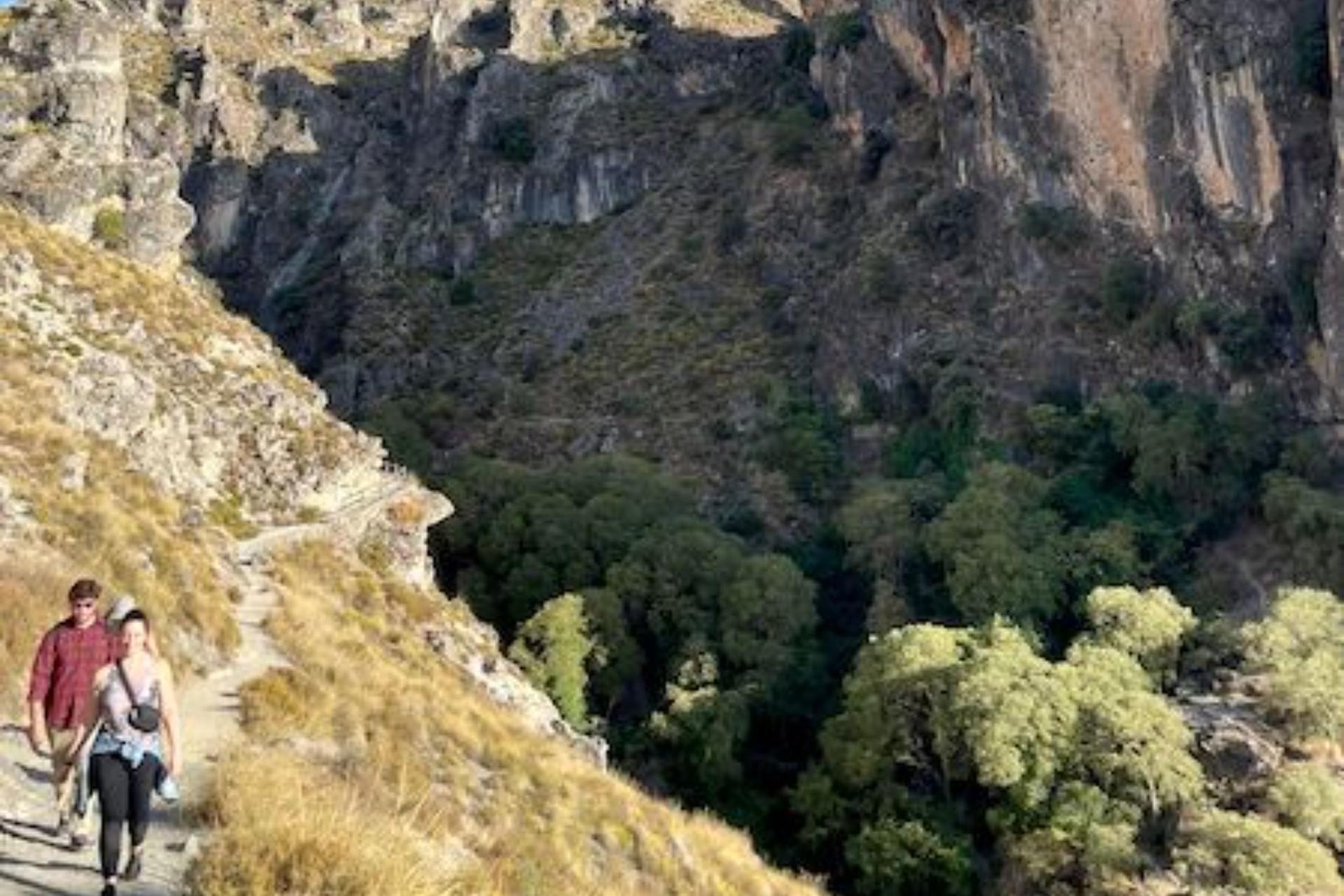 Los Cahorros hiking tour in Granada - Thumbnail 4